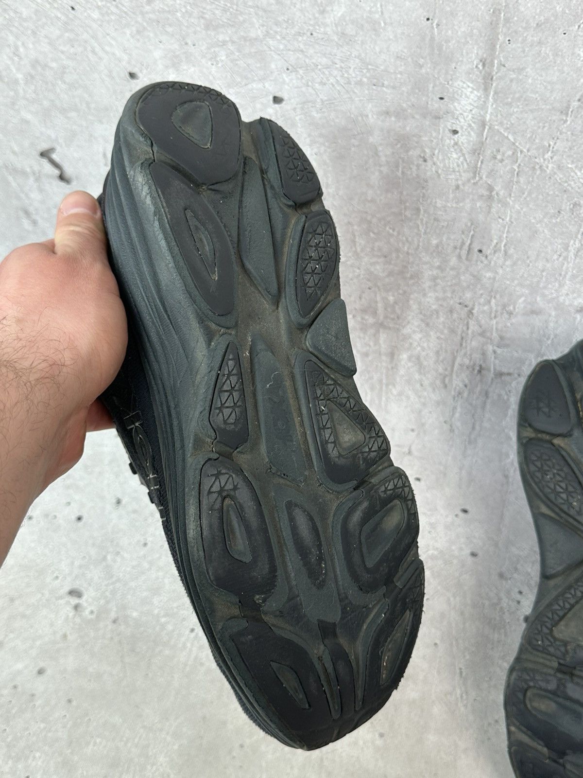 Hoka Hoka Bondi 8 Black Men’s Runinng Shoes Size US 8.5 / EU 41-42 - 17 Thumbnail
