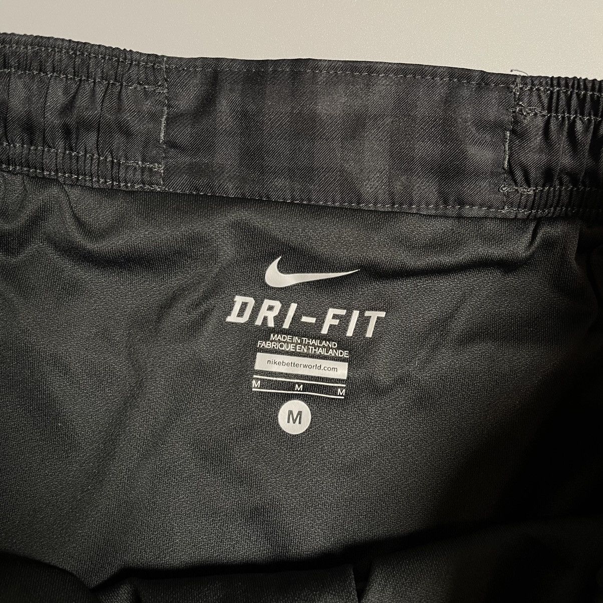 Nike × Vintage MANCHESTER UNITED NIKE 2012/2013 FOOTBALL AWAY SHORT Size US 34 / EU 50 - 5 Thumbnail