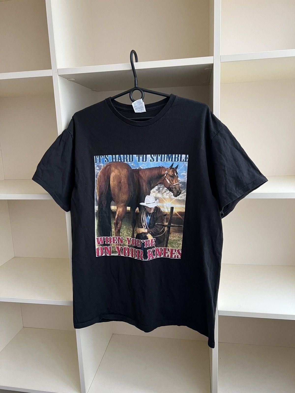 Vintage IT'S HARD TO STUMBLE WHEN YOU'RE ON YOUR KNEES Cowboy Tee Size US L / EU 52-54 / 3 - 2 Thumbnail