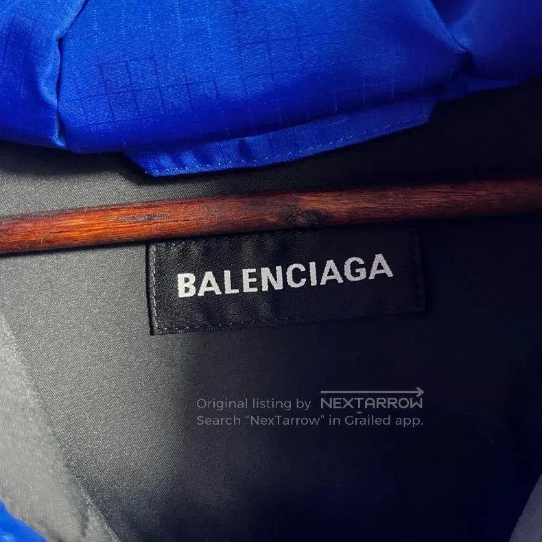 Balenciaga Balenciaga Embroidered Logo Down Jacket. Size US S / EU 44-46 / 1 - 3 Thumbnail