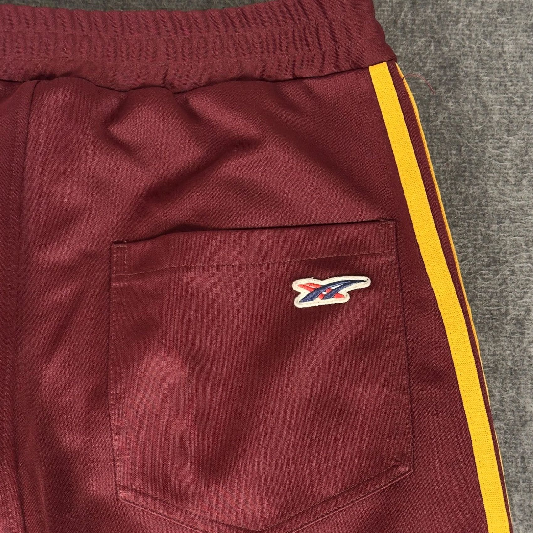 Onitsuka Tiger Onitsuka Tiger Pants Mens Small Red Yellow Stripe Elastic Waist Poly Track Size US 29 - 7 Thumbnail