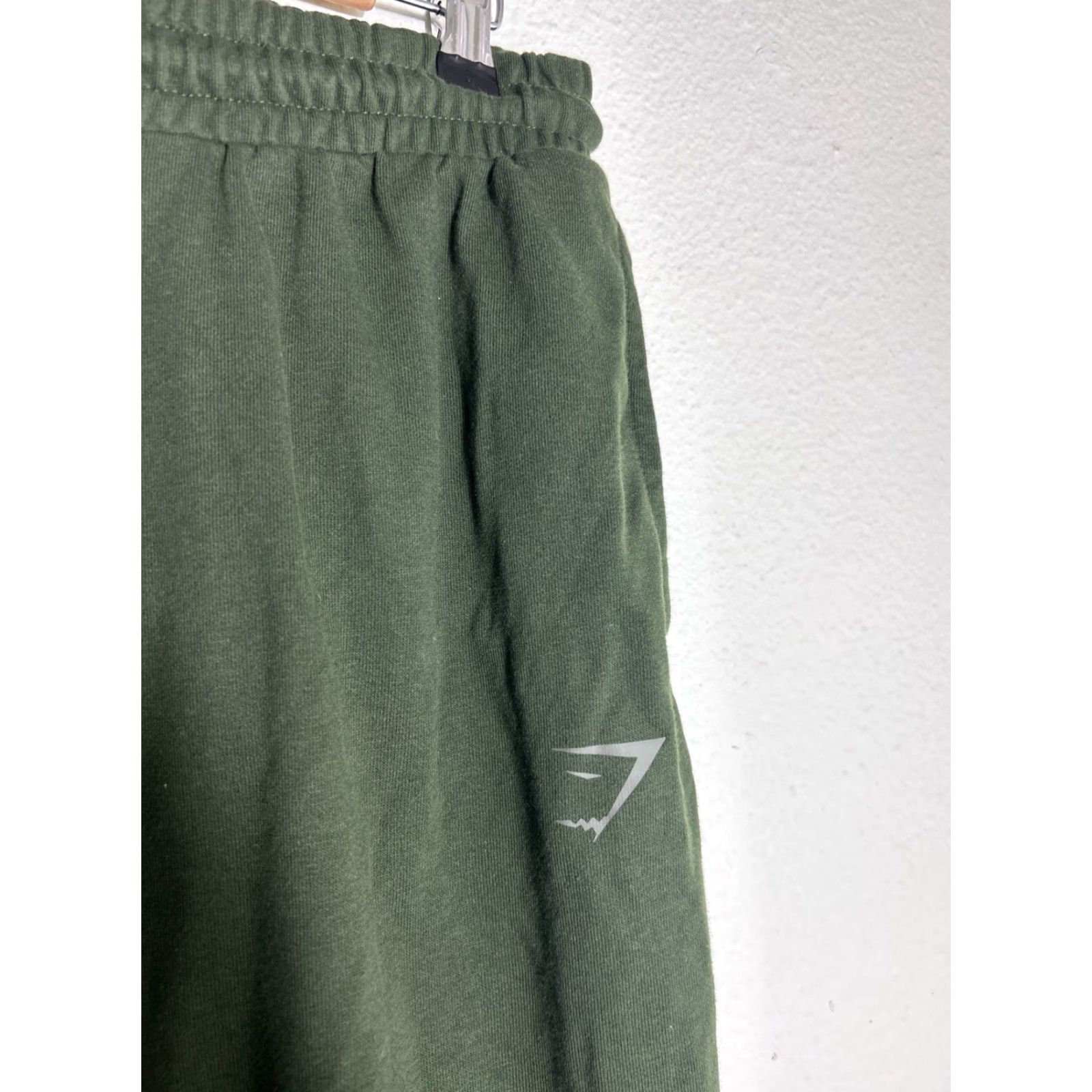 Gymshark GymShark Joggers Mens Large Green Sweatpants Track Workout Stretch Drawstring Pants Athletic Size US 33 - 6 Thumbnail