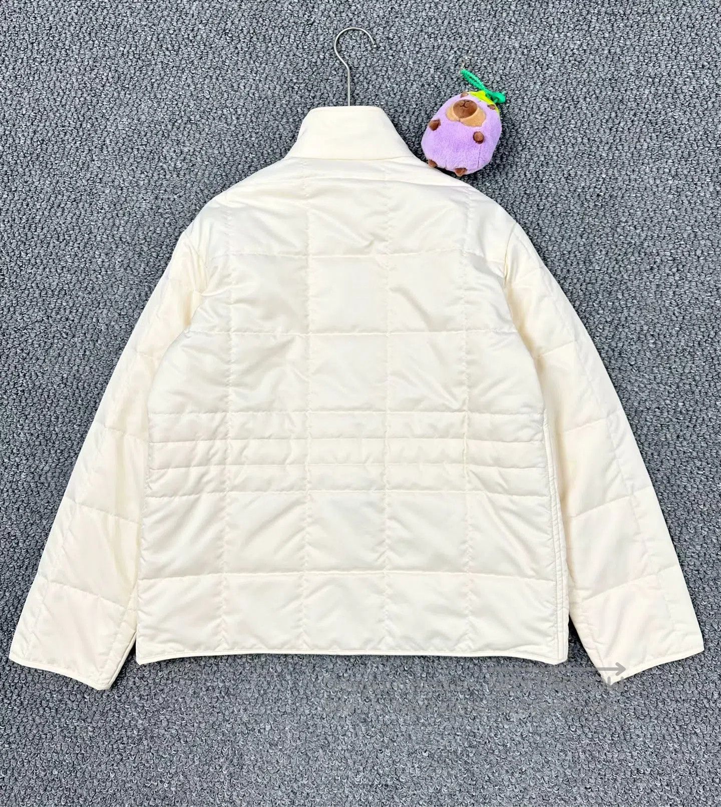 Burberry Burberry Ecru chest embroidered logo lined check cotton co Size XS / US 0-2 / IT 36-38 - 2 Thumbnail