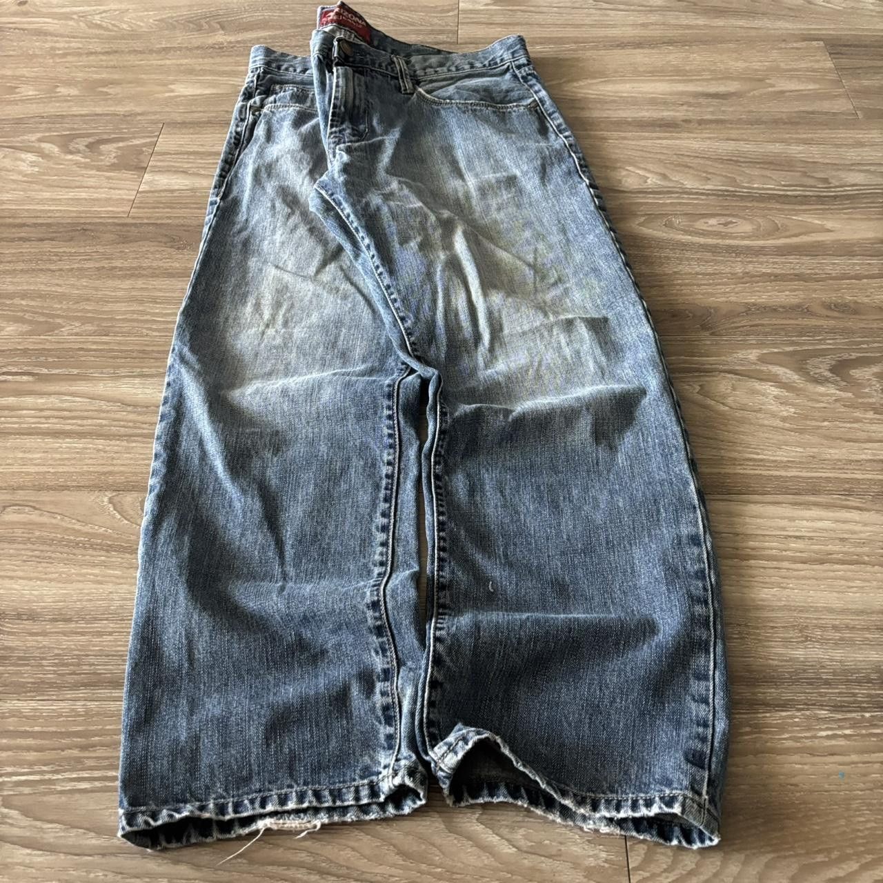 Vintage Crazy Vintage Y2K/2000s Grunge Medium Wash Essential Denim Jeans! 38x28 Size US 38 / EU 54 - 3 Thumbnail