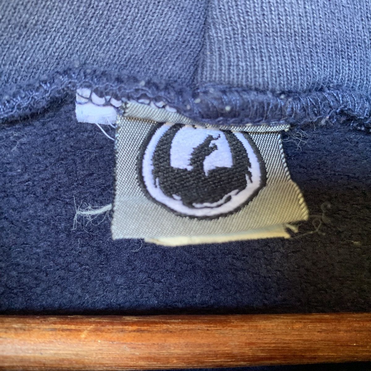 Vintage Vintage Faded Dragon Skateboard Hoodie Big Logo Size US M / EU 48-50 / 2 - 8 Thumbnail