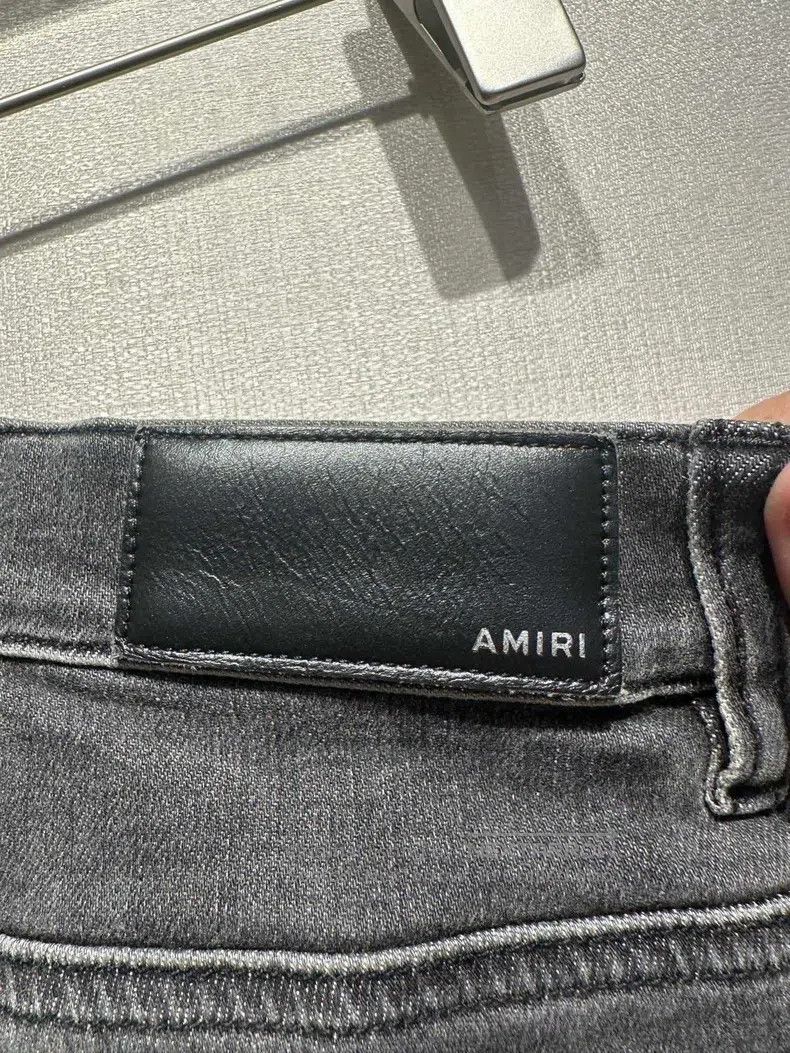 Amiri Amiri Size 31 Gray denim jeans with holes and spots on the Size US 31 - 4 Thumbnail