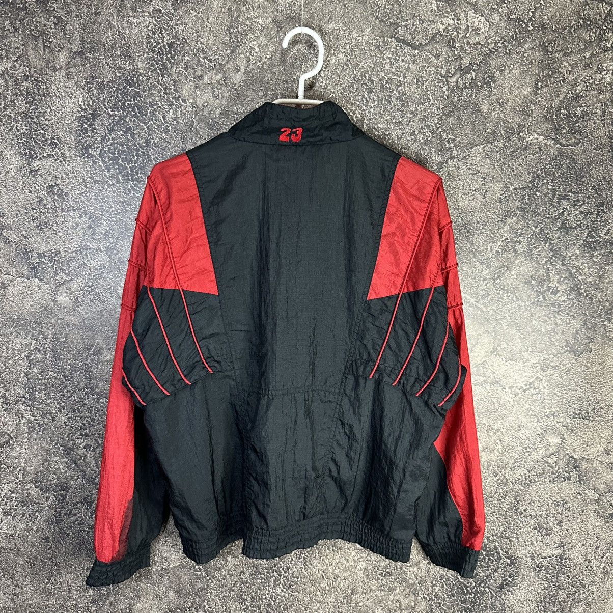 Nike Vintage Very Rare Nike x Jordan Track Jacket Size M / US 6-8 / IT 42-44 - 17 Thumbnail