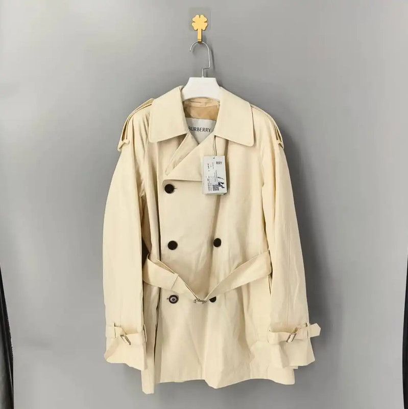Burberry Burberry Cream Women's Trench Coat Size L / US 10 / IT 46 - 1 Thumbnail