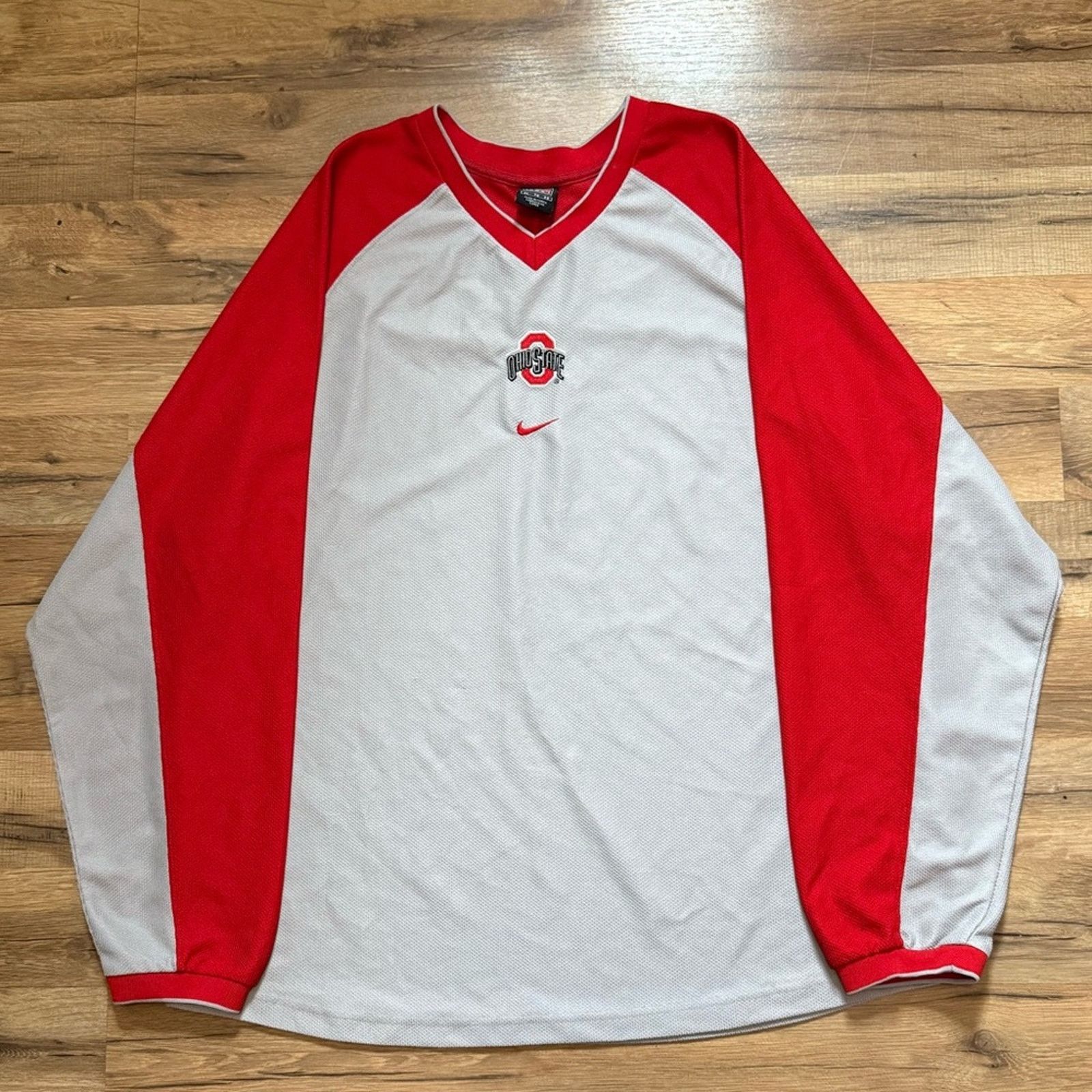Nike 90s Nike Team Ohio State Center Swoosh Long Sleeve Size US XL / EU 56 / 4 - 1 Thumbnail