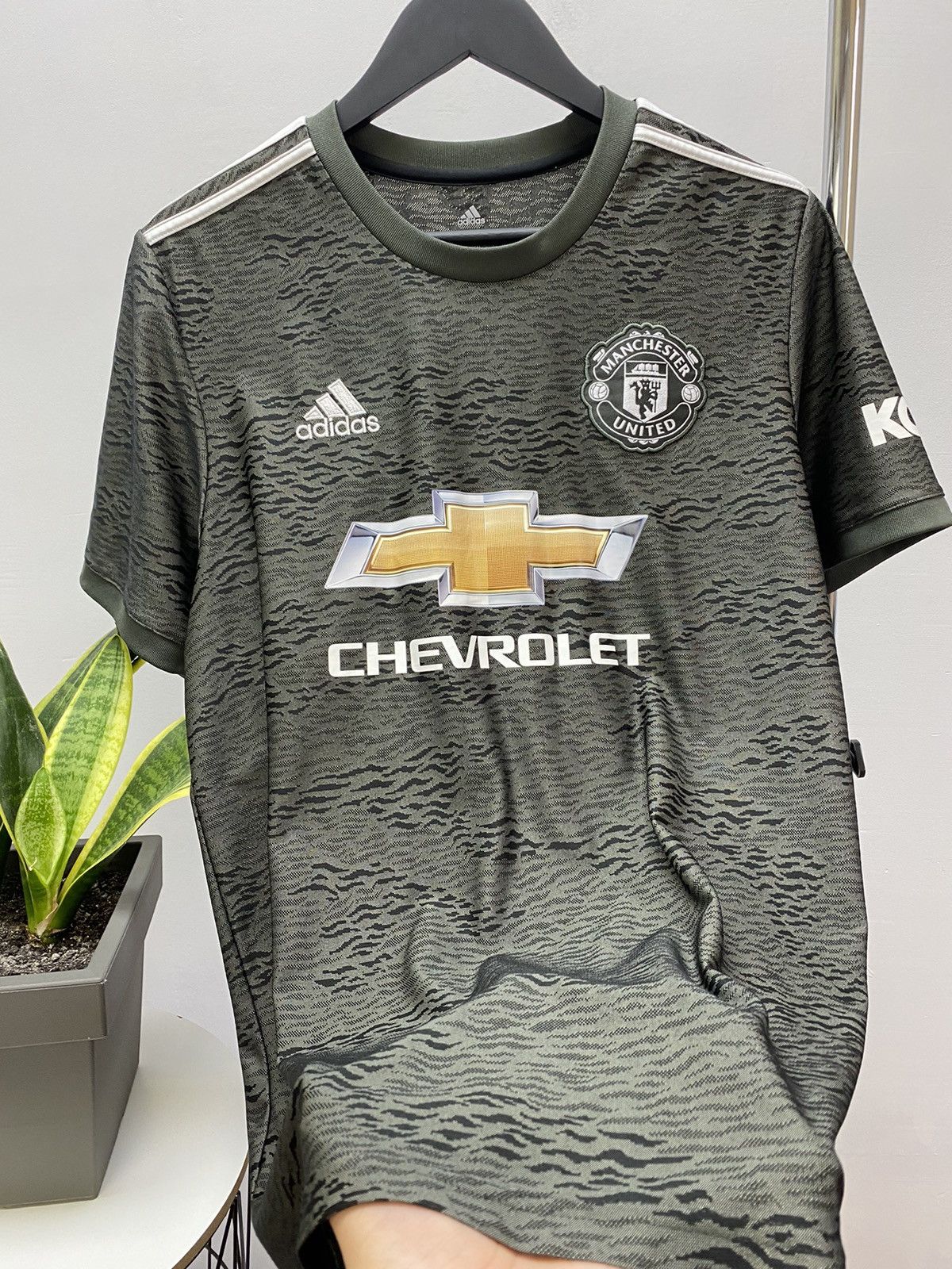 Adidas Adidas Manchester United 2020 2021 Away Soccer Jersey Third Size US L / EU 52-54 / 3 - 10 Thumbnail