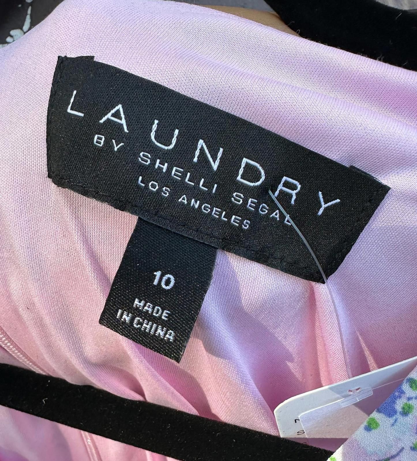 Designer Charming Floral Wrap Dress by Laundry - Size 10 Size L / US 10 / IT 46 - 3 Thumbnail