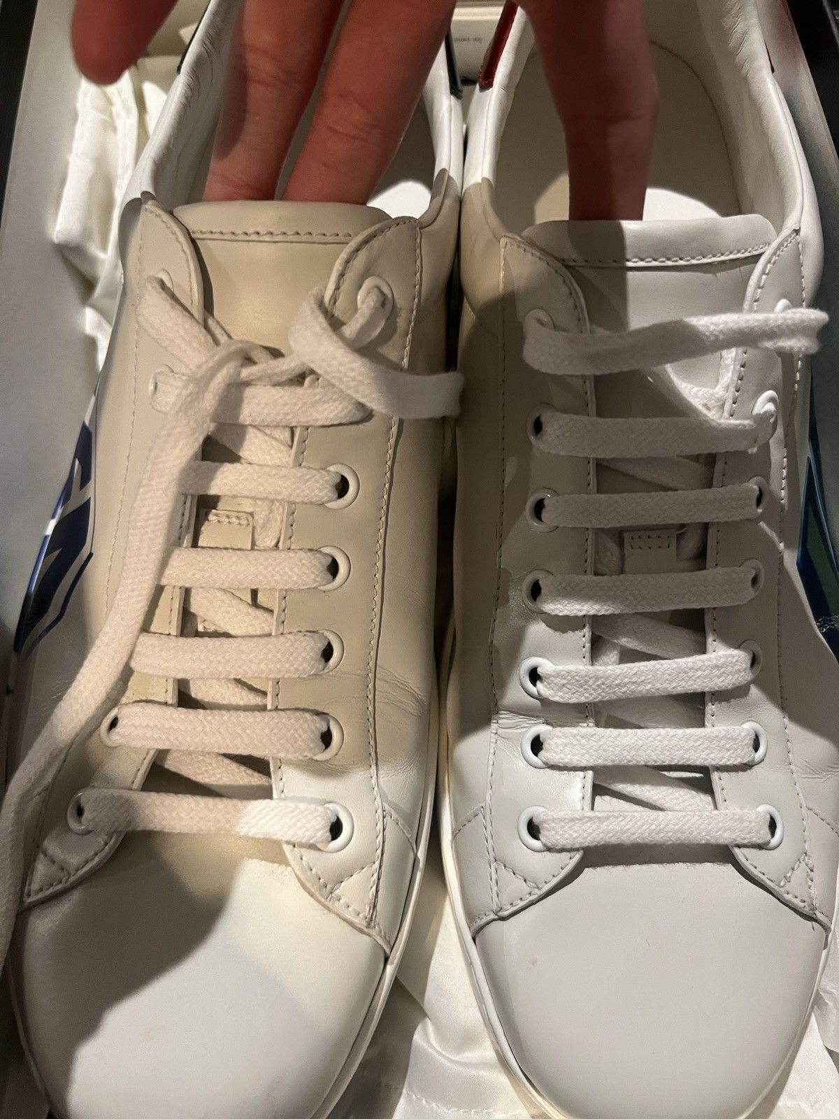 Gucci Gucci Ace “LOVED” Sneaker Size US 11 / EU 44 - 12 Thumbnail