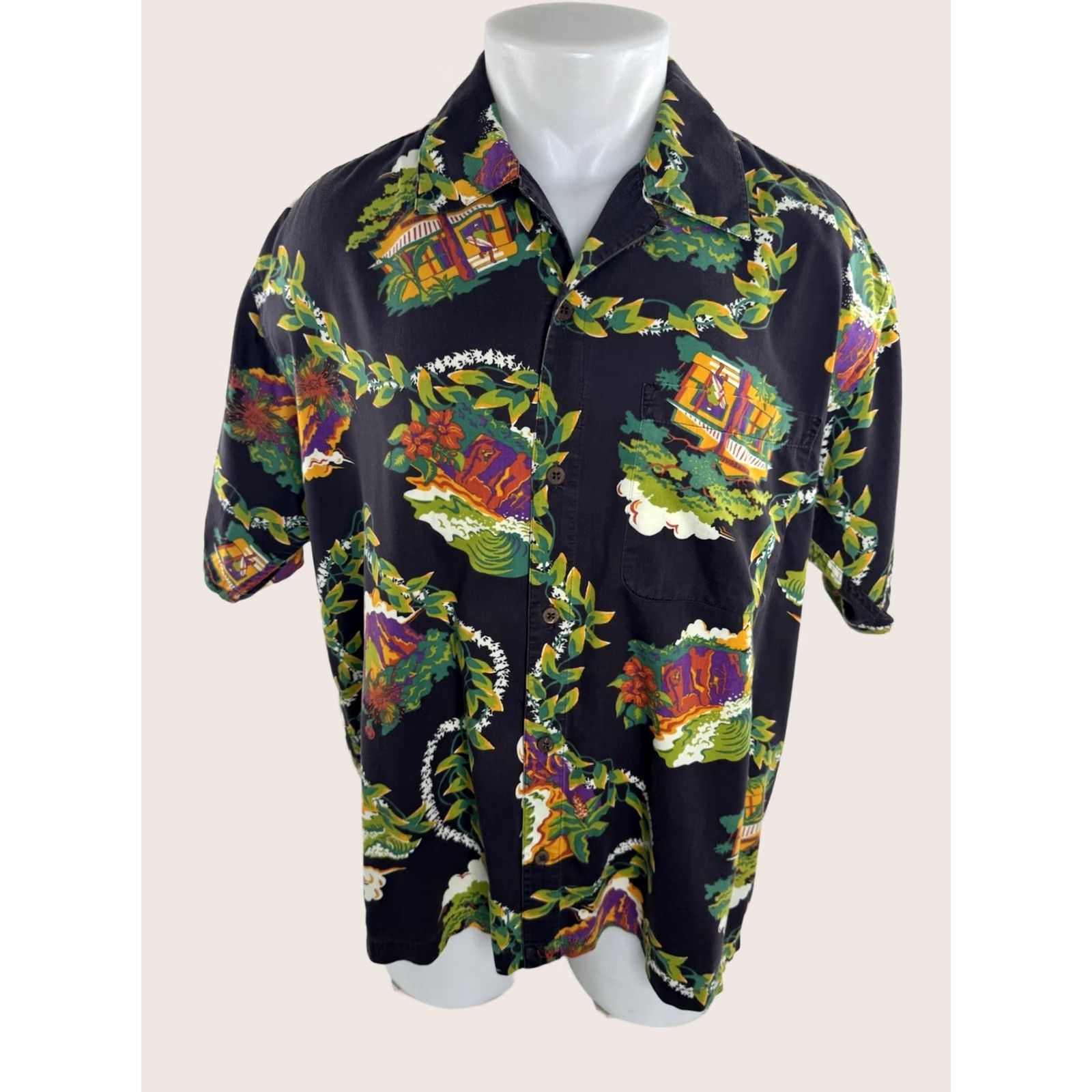 Patagonia Patagonia Surf Rock Climber Hawaiian Aloha Vintage L Shirt - Men Short Sleeve Button-Up Dark Gray 2000s C5 Size US L / EU 52-54 / 3 - 1 Thumbnail
