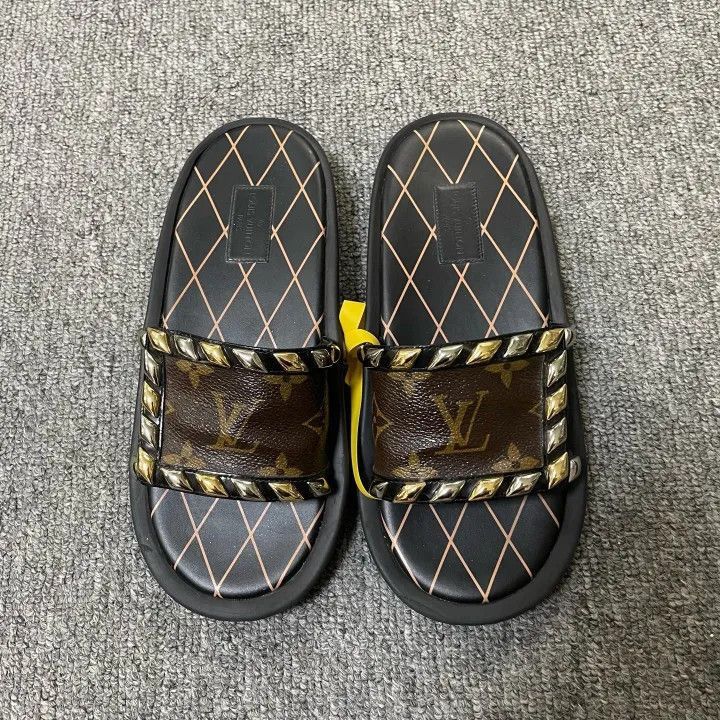 Louis Vuitton Louis Vuitton Monogram Flat Slide Sandals for Women -2508 Size US 5 / IT 35 - 2 Thumbnail