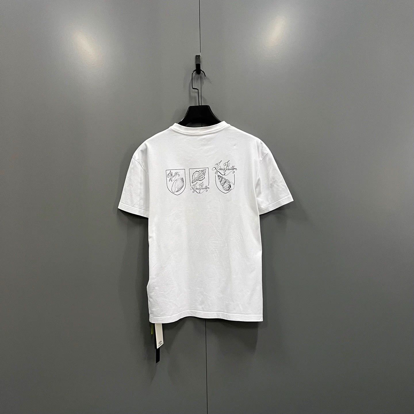 Louis Vuitton lv Seashell Print SS Tee Size S 95 New Size S / US 4 / IT 40 - 3 Thumbnail