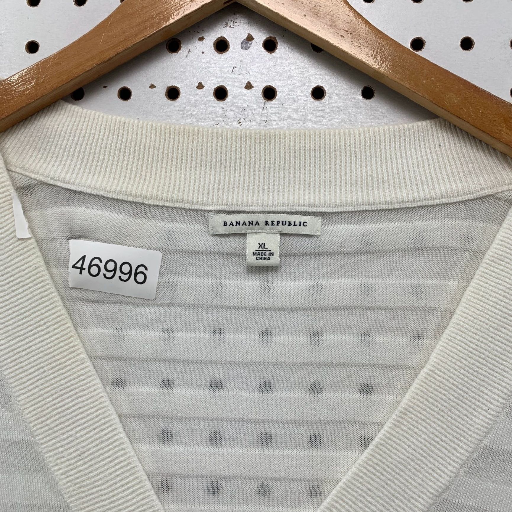 Banana Republic VINTAGE Banana Republic Doll Top Womens XL White Sheer Striped V-Neck Blouse Size XL / US 12-14 / IT 48-50 - 3 Thumbnail