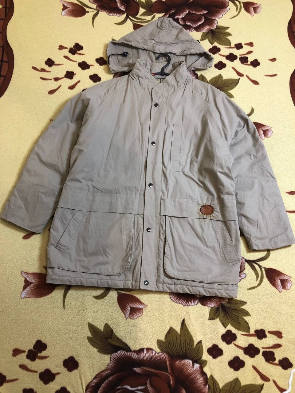 Burberry MEN BURBERRYS QUILTED LINING HOODED BEIGE COAT Size US XL / EU 56 / 4 - 1 Thumbnail