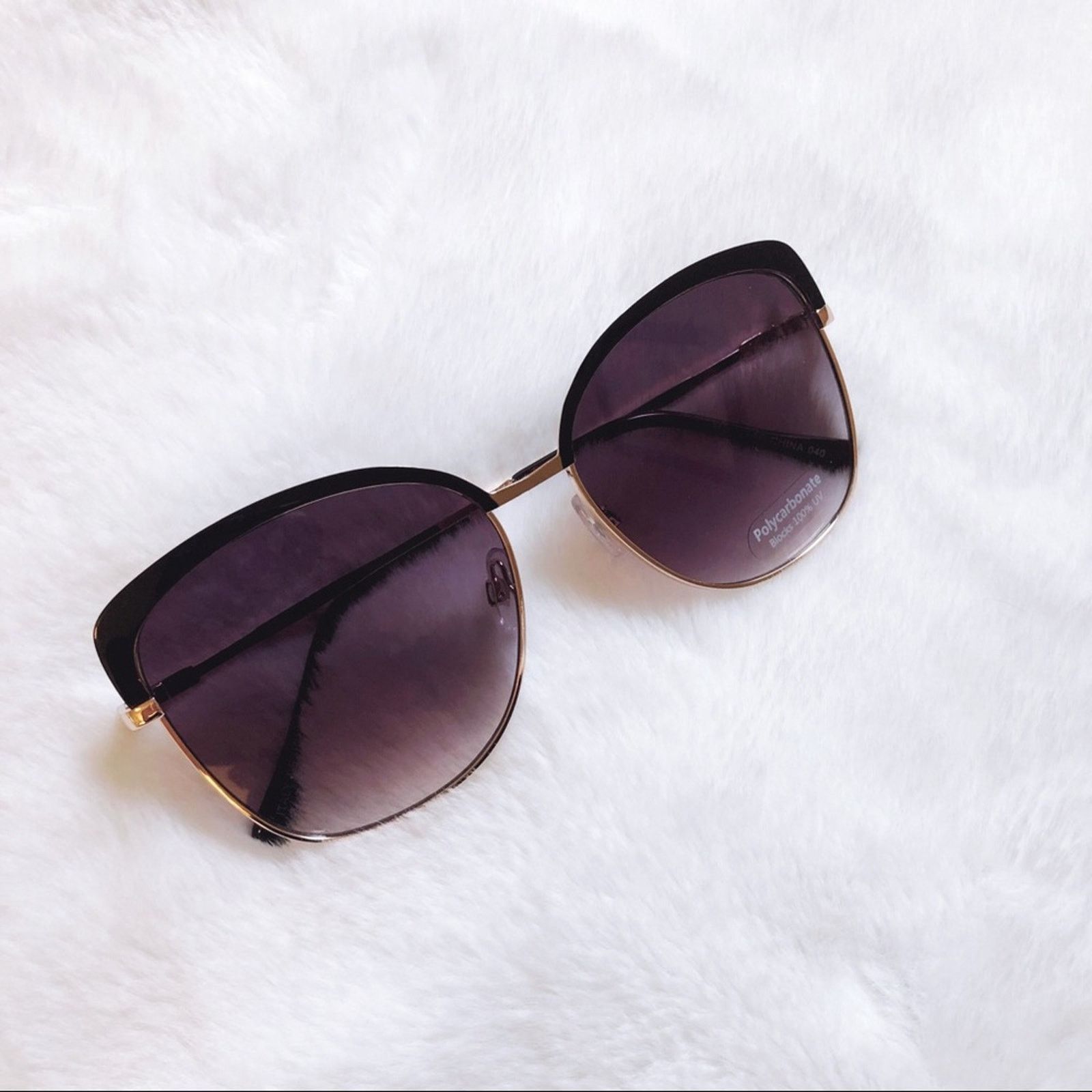 Other Robbie Black Full Rim Retro Cat Eye Sunglasses Size ONE SIZE - 4 Thumbnail