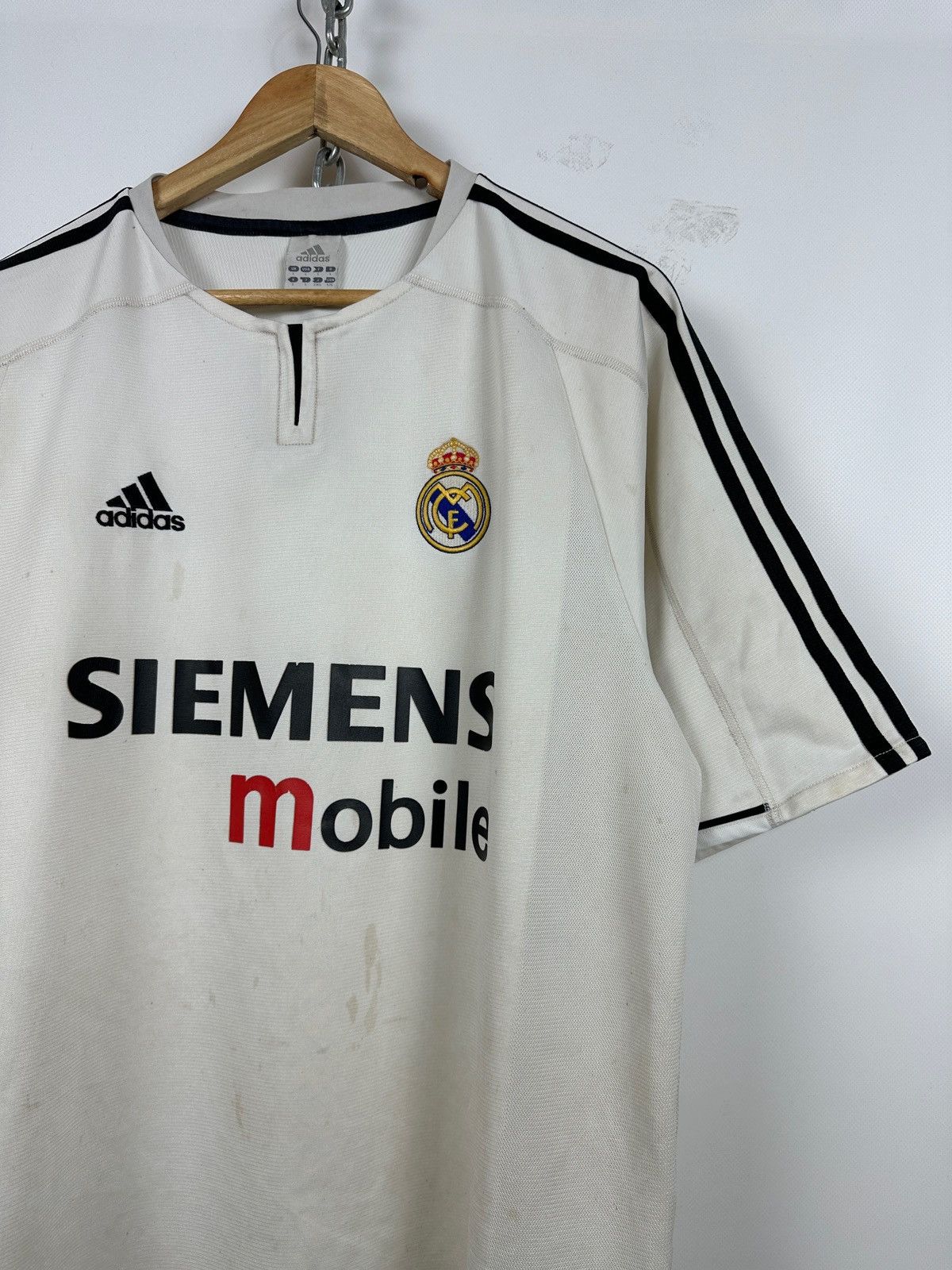 Vintage 2003-04 Vintage Adidas Real Madrid Home Soccer Jersey Size US L / EU 52-54 / 3 - 4 Thumbnail