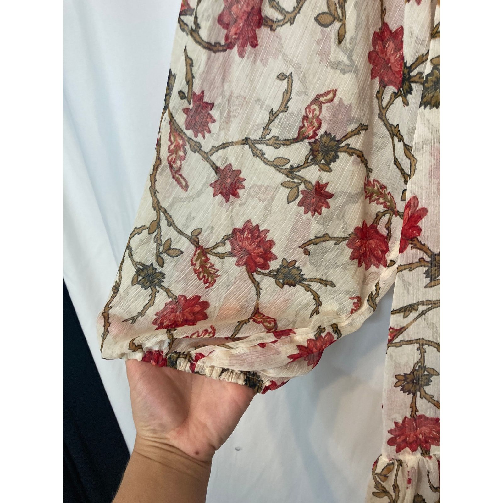 Free People Free People Keeping Up with Kara Ivory Floral Tunic Top Size S / US 4 / IT 40 - 6 Thumbnail