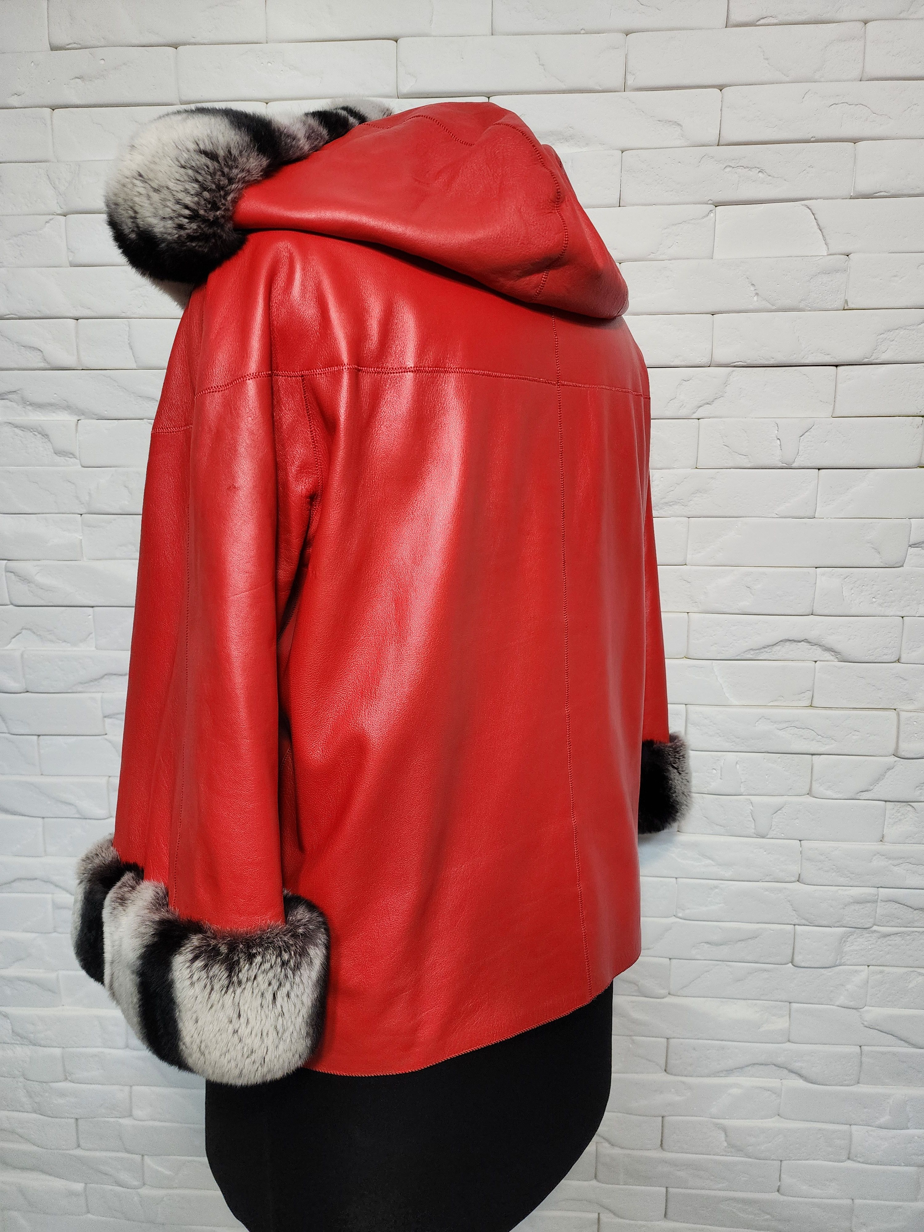 Designer Double-sided women's leather jacket with a hood. Size XL / US 12-14 / IT 48-50 - 6 Thumbnail
