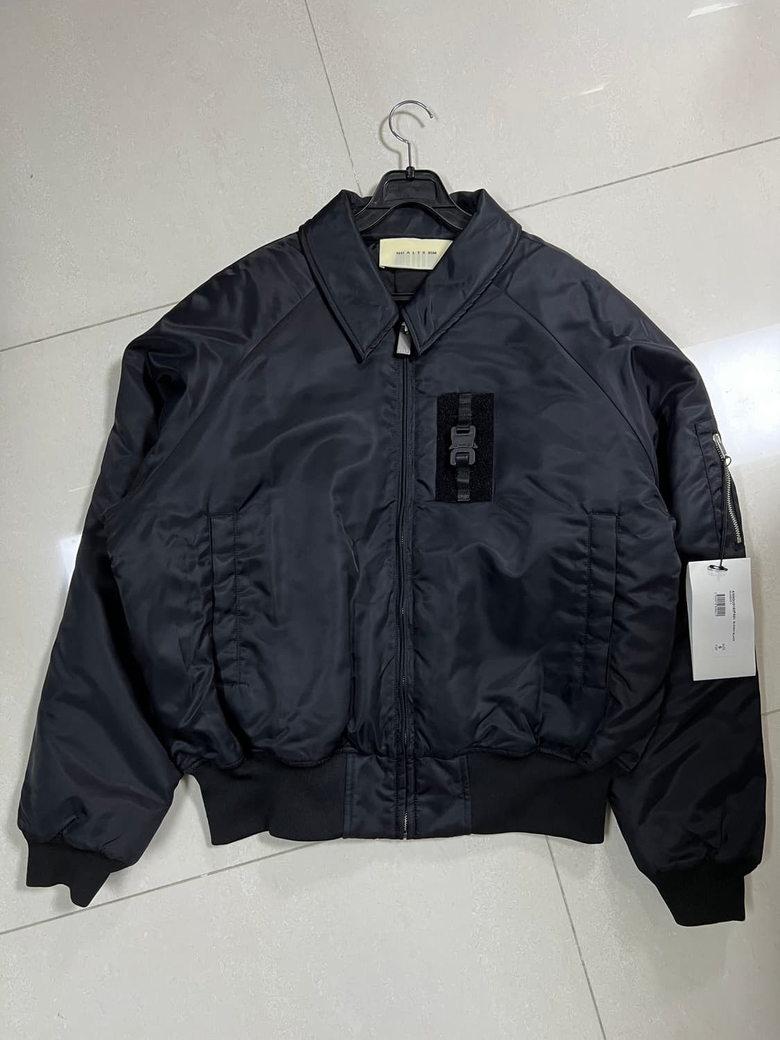 1017 ALYX 9SM 1017 Alyx 9SM Nylon Bomber Jacket Size US S / EU 44-46 / 1 - 1 Thumbnail