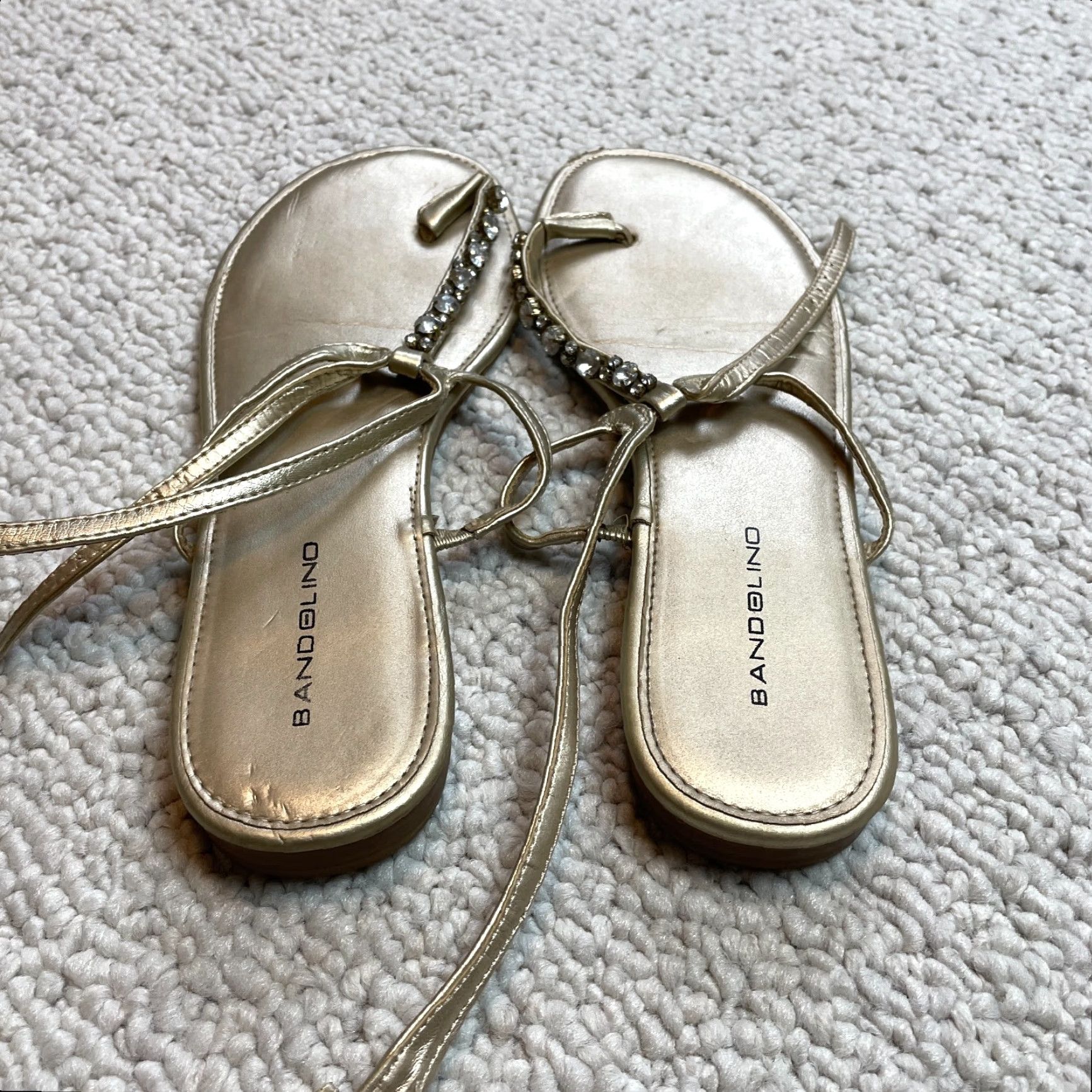 Vintage Bandolino Sandals Womens 8.5 Gold Flat Slingback Strappy Gem Straps Leather Size US 8.5 / IT 38.5 - 7 Thumbnail
