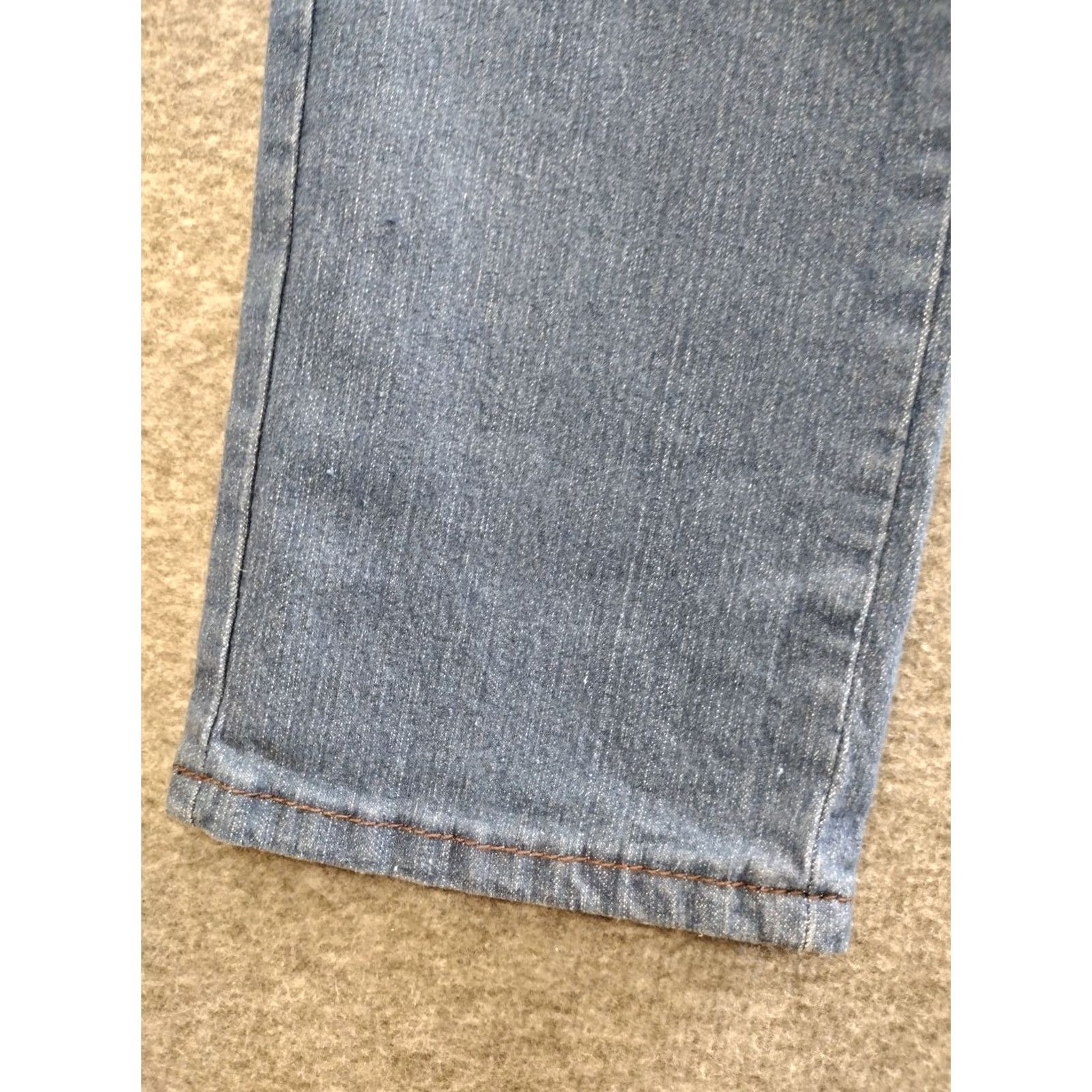 Vintage Unbranded Women's Skinny Jeans 21/22 Button Closure Denim Blue Slim Plus Size 30 Inseam City Pattern Stretch Medium Wash Jeans Trousers Size 42" / US 20 - 7 Thumbnail