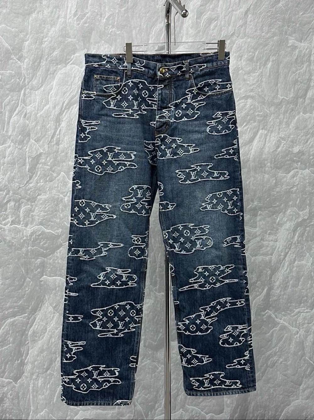 Louis Vuitton Louis Vuitton Cloud Monogram Denim Jeans Size 32 Size US 32 / EU 48 - 1 Thumbnail