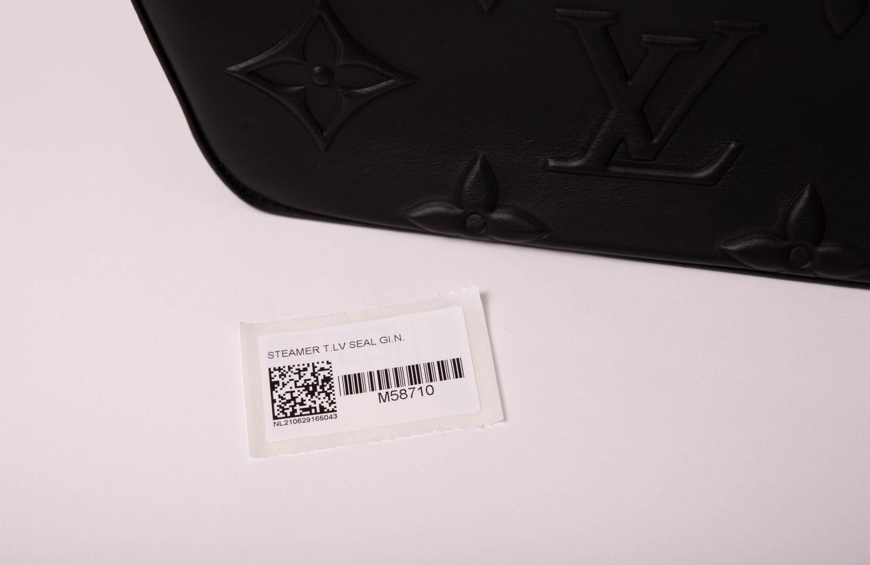 Louis Vuitton Louis Vuitton x Virgil Abloh Steamer Size ONE SIZE - 9 Thumbnail