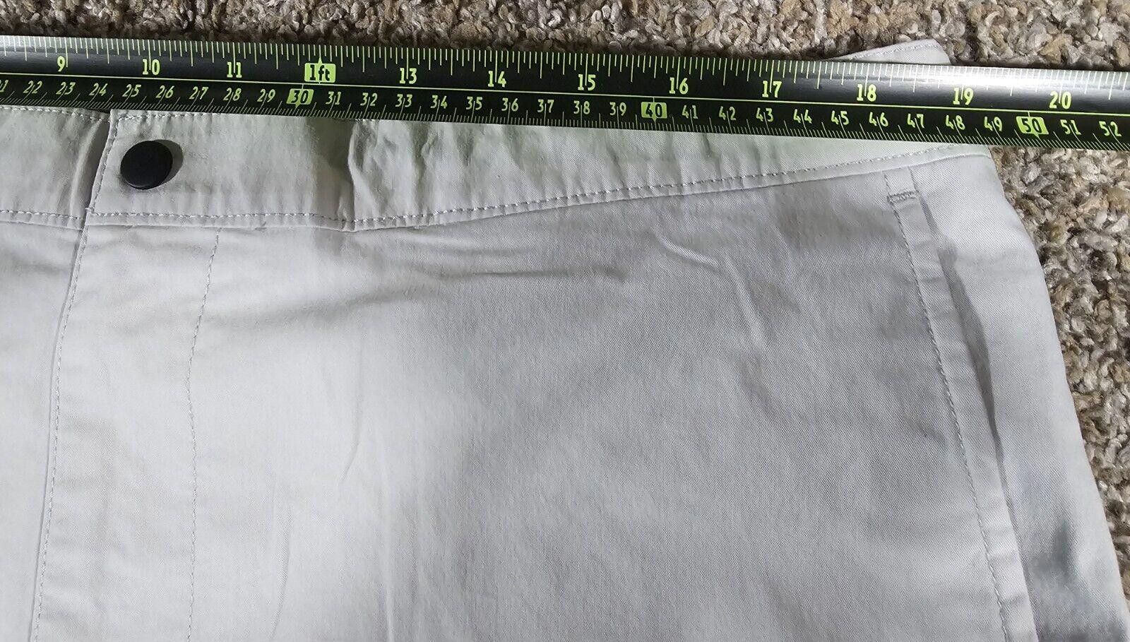 Old Navy Old Navy Shorts XL Brown 7” Built In Flex Khaki Drawstring Size US 36 / EU 52 - 5 Thumbnail