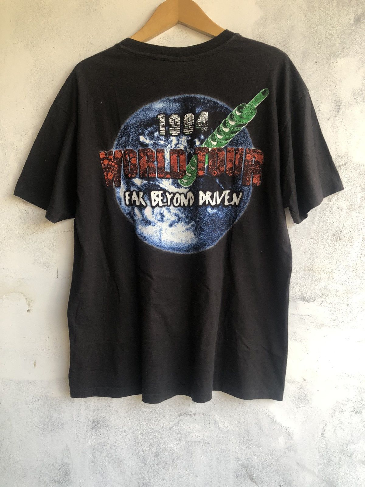 Band Tees Vintage Pantera Far Beyond Driven 1994 Tour Tshirt Weed Leaf Size US XL / EU 56 / 4 - 2 Thumbnail