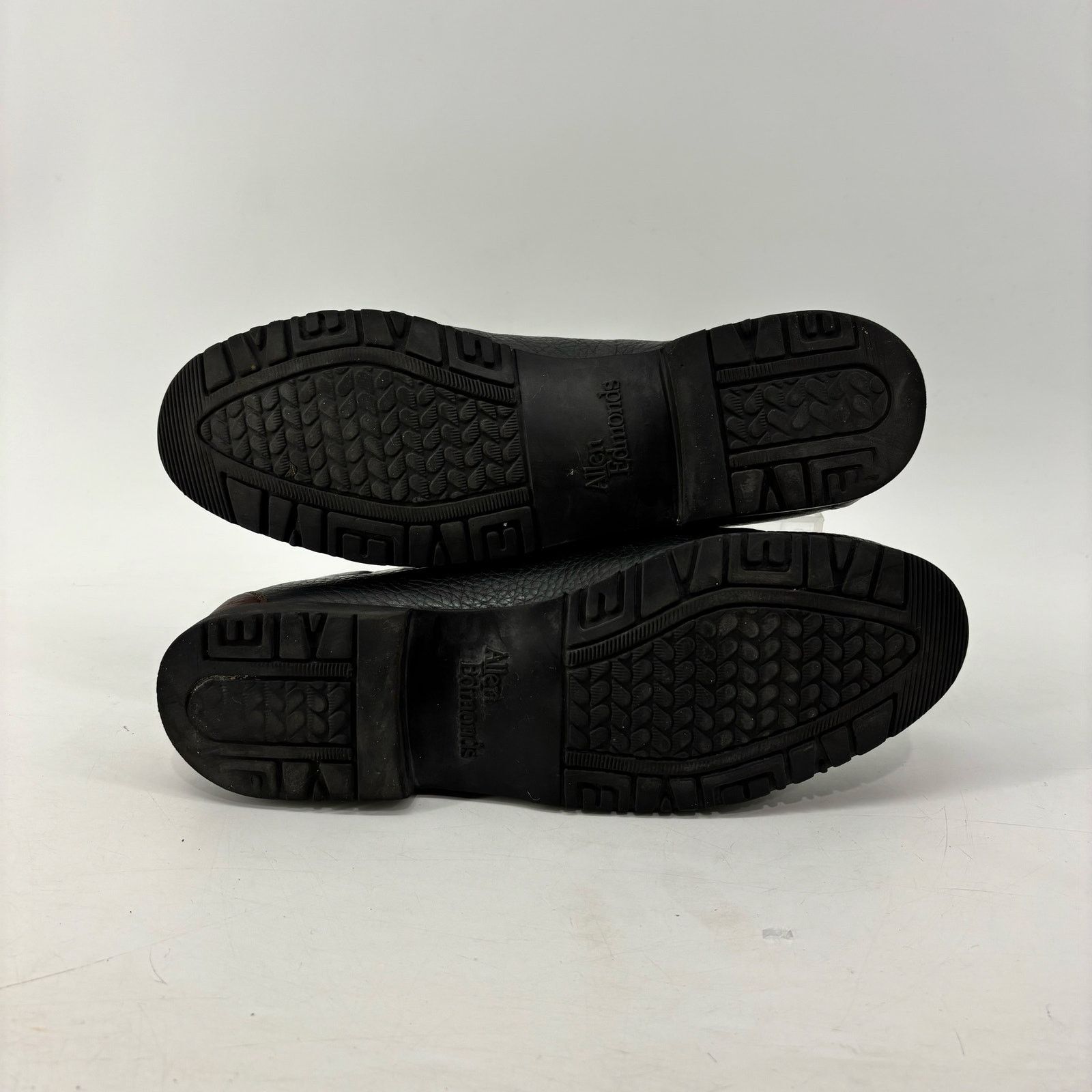 Allen Edmonds Allen Edmonds Mens Sz 11 Nashua Kiltie Tassel Loafer Slip On Size US 11 / EU 44 - 8 Thumbnail