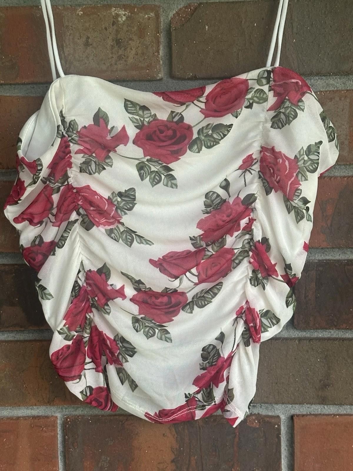 Designer Popular 21 Medium Crop Top Floral Roses Cottagecore Size M / US 6-8 / IT 42-44 - 2 Thumbnail