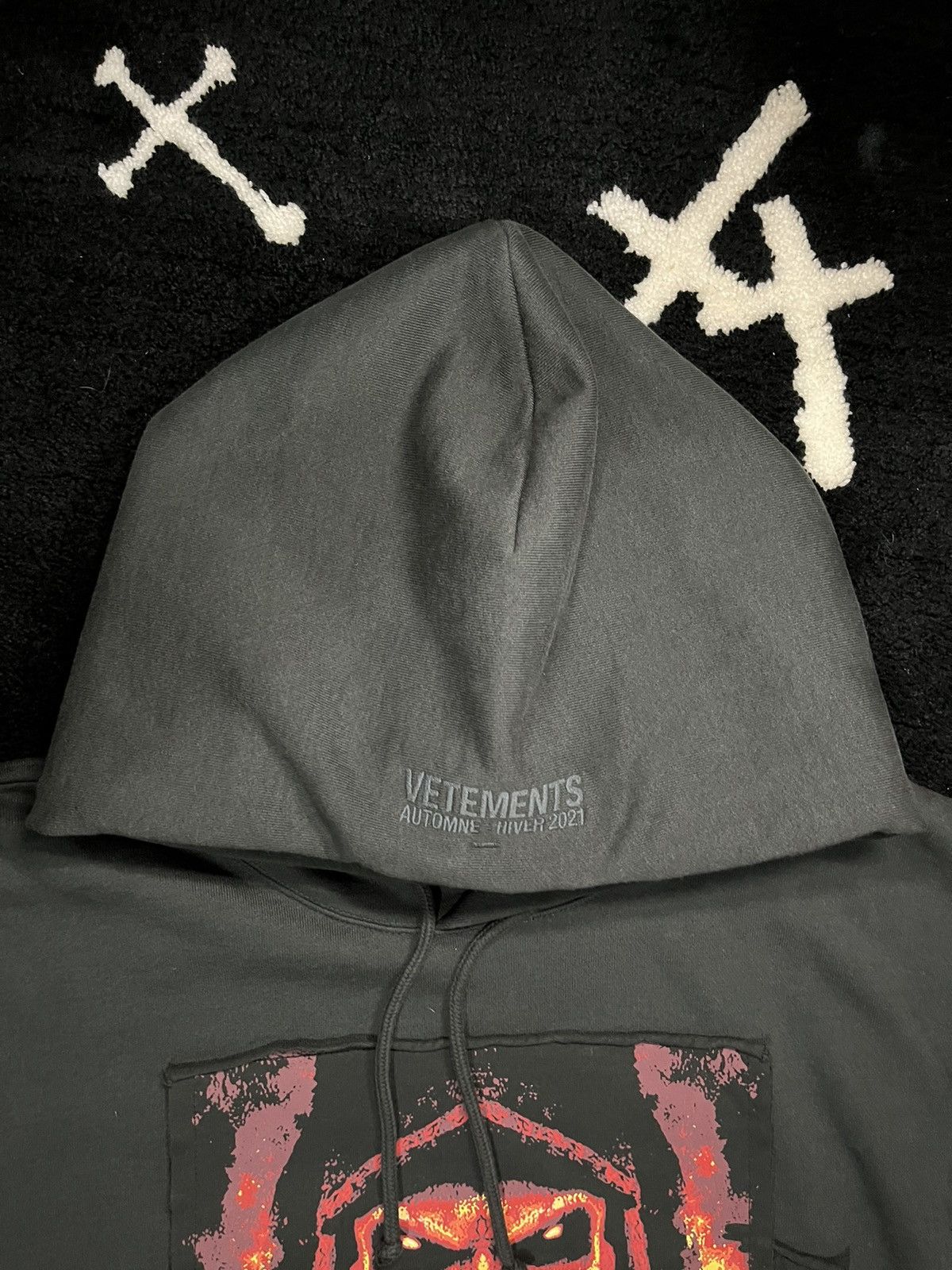 Vetements VETEMENTS HOODIE AW21 METAL PATCH Size US M / EU 48-50 / 2 - 3 Thumbnail