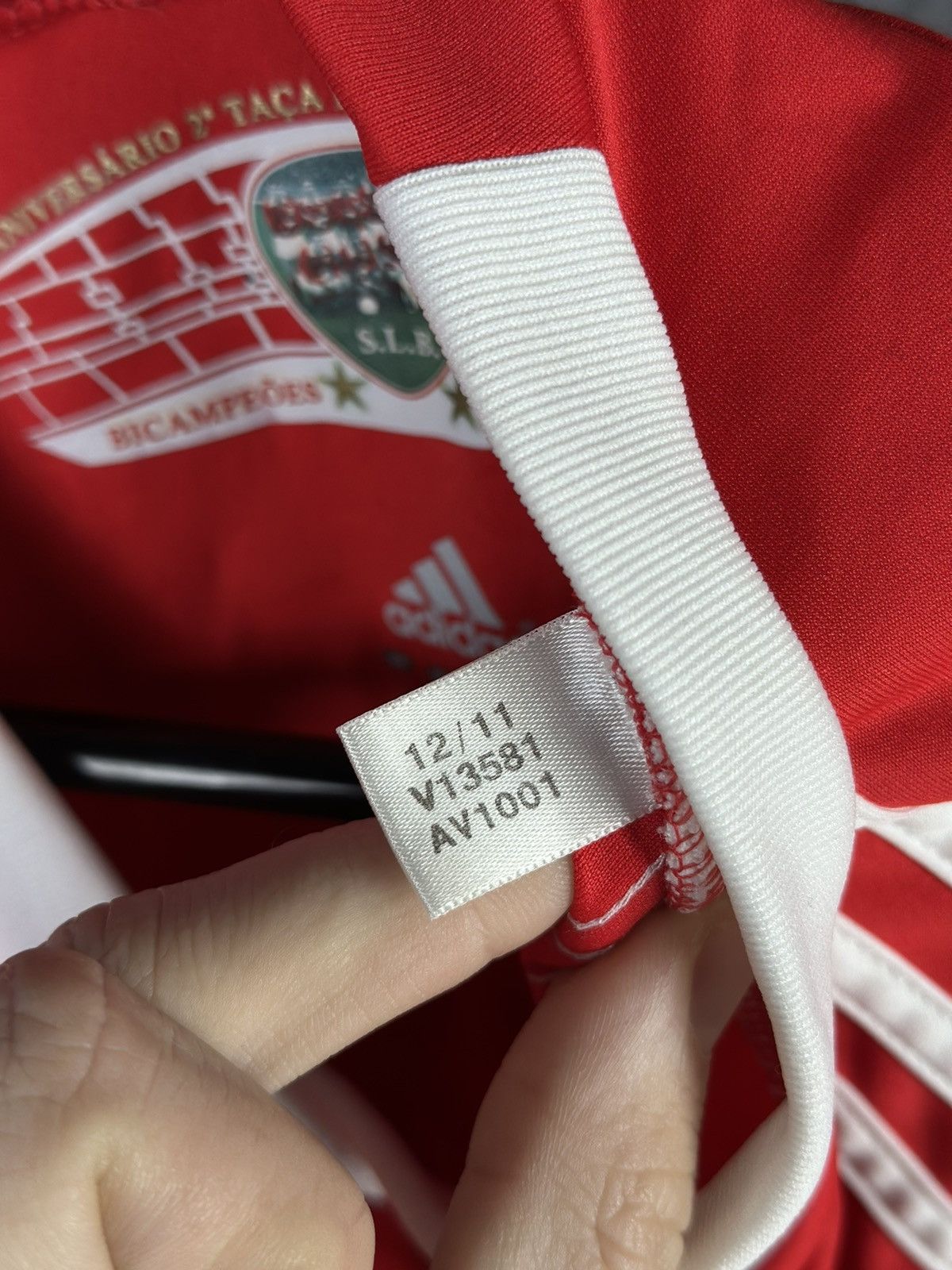 Other Benfica Home football shirt 2011 Soccer #10 PEIXOTO Jersey Size US L / EU 52-54 / 3 - 13 Thumbnail