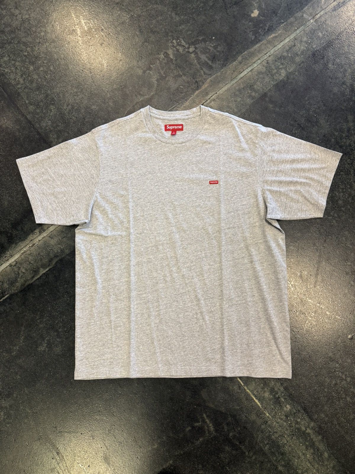 Supreme Supreme Small Box Logo Tee Size US XL / EU 56 / 4 - 1 Thumbnail