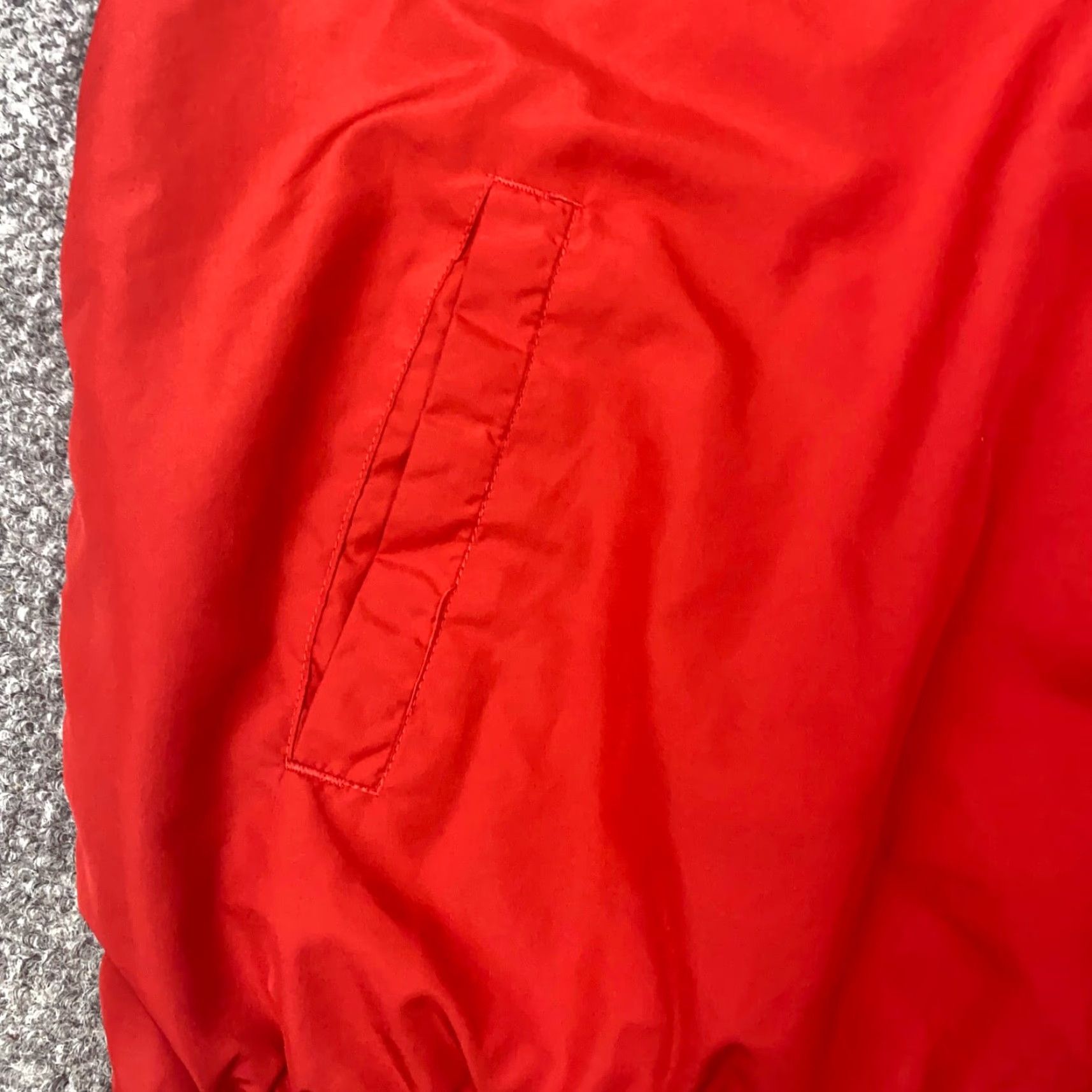 Reebok VINTAGE Reebok Pullover Shirt Mens XL Red V-Neck Pockets 90s Lined Sleeveless Size US XL / EU 56 / 4 - 4 Thumbnail
