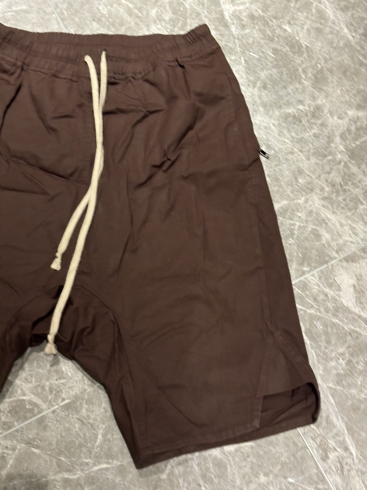 Rick Owens Rick Owen’s fw16 pod shorts Size US 32 / EU 48 - 3 Thumbnail