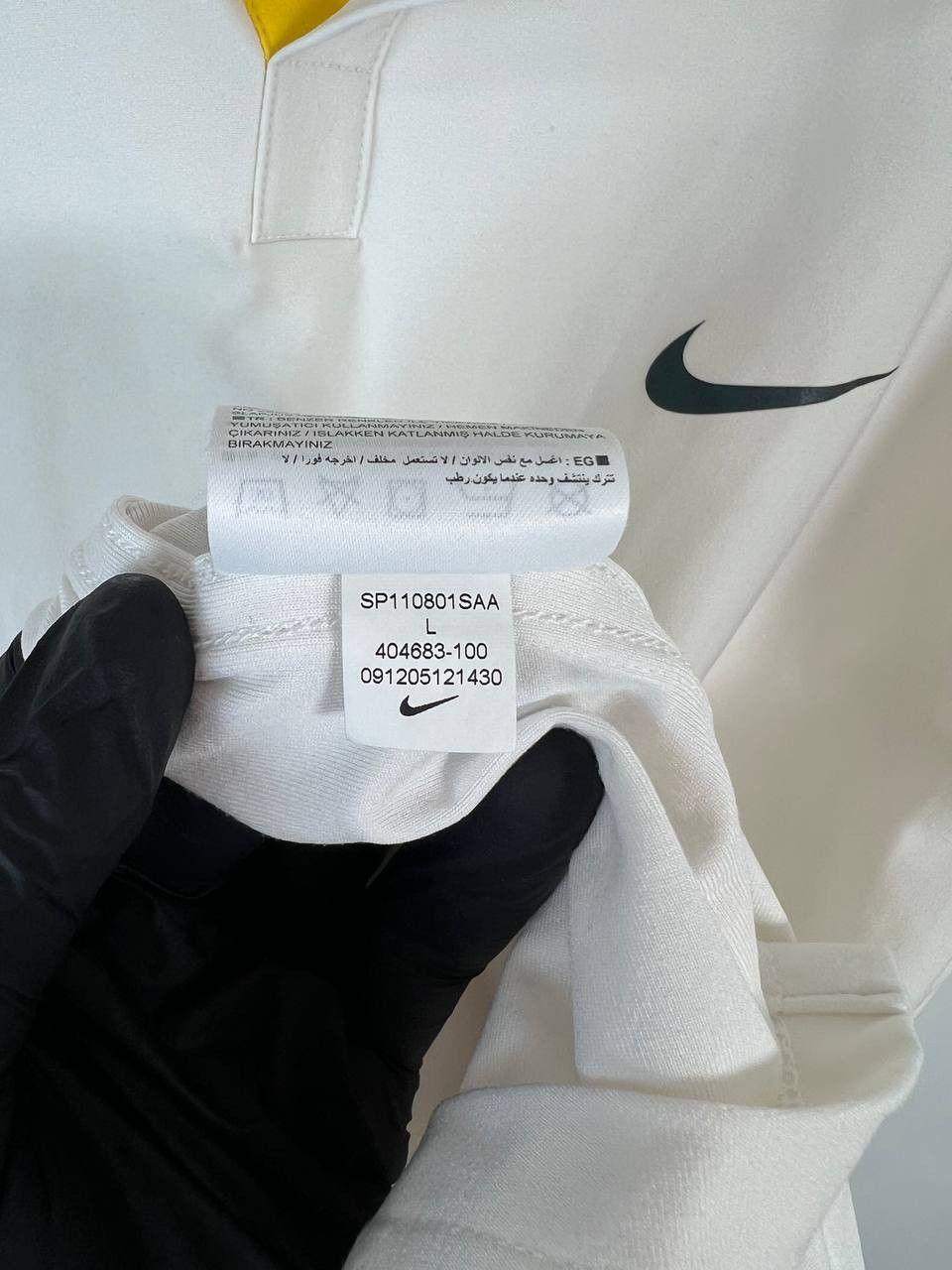 Nike Nike Roger Federer RF 2011 Australian Open 404683-100 Sz L Size US L / EU 52-54 / 3 - 4 Thumbnail