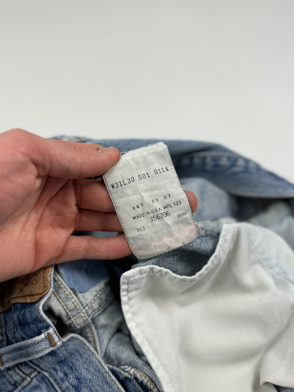 Levi's 1990’s Vintage Levi’s 501 Repaired Washed Denim Jeans USA Size US 31 - 11 Thumbnail