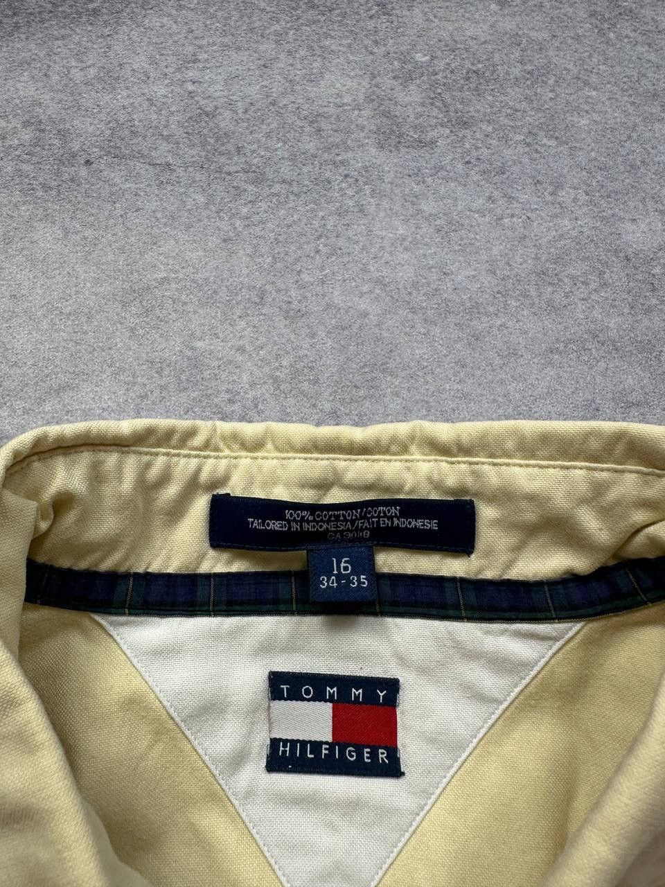 Tommy Hilfiger Vintage Tommy Hilfiger Shirt, Size L – Classic Preppy Long Size US L / EU 52-54 / 3 - 4 Thumbnail