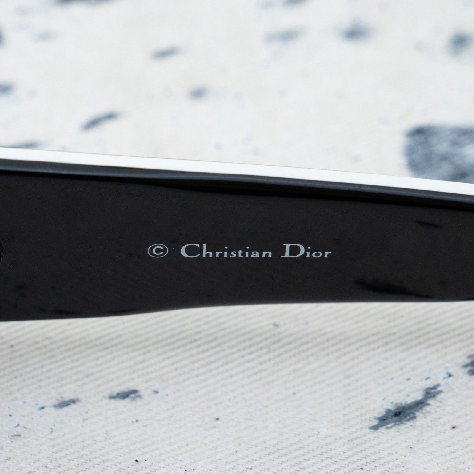 Dior × Vintage Vintage dior d trick 2 logo rectangular y2k sunglasses Size ONE SIZE - 5 Thumbnail