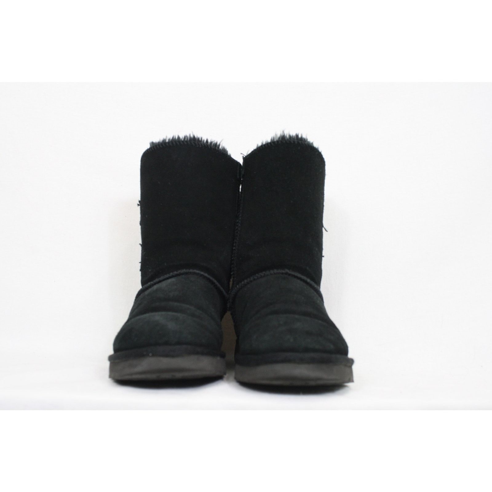 Ugg UGG Australia Bailey Bow Boots Women 5 Black Suede Shearling Size US 5 / IT 35 - 10 Thumbnail