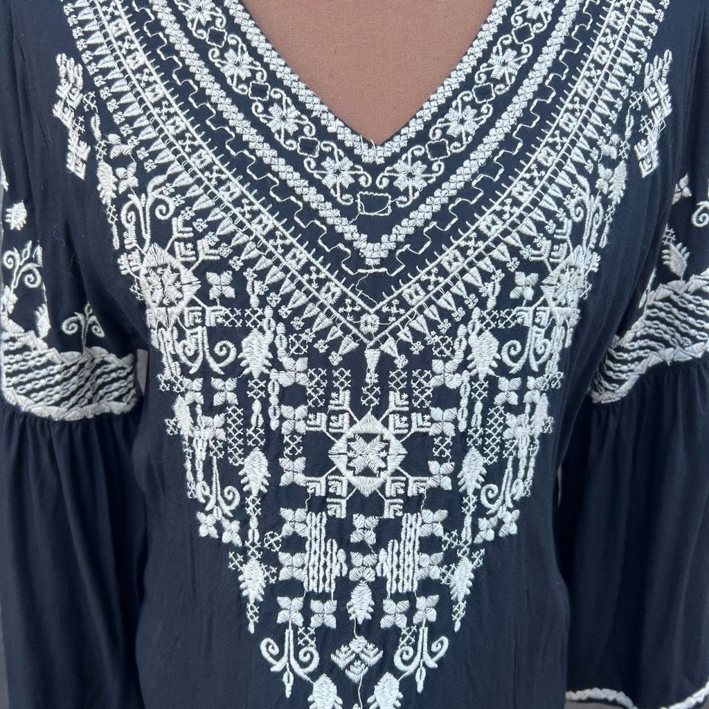 Chelsea Soccer Chelsea & Theodore Black Beige Embroidered Boho Bell Sleeve Size M / US 6-8 / IT 42-44 - 7 Thumbnail