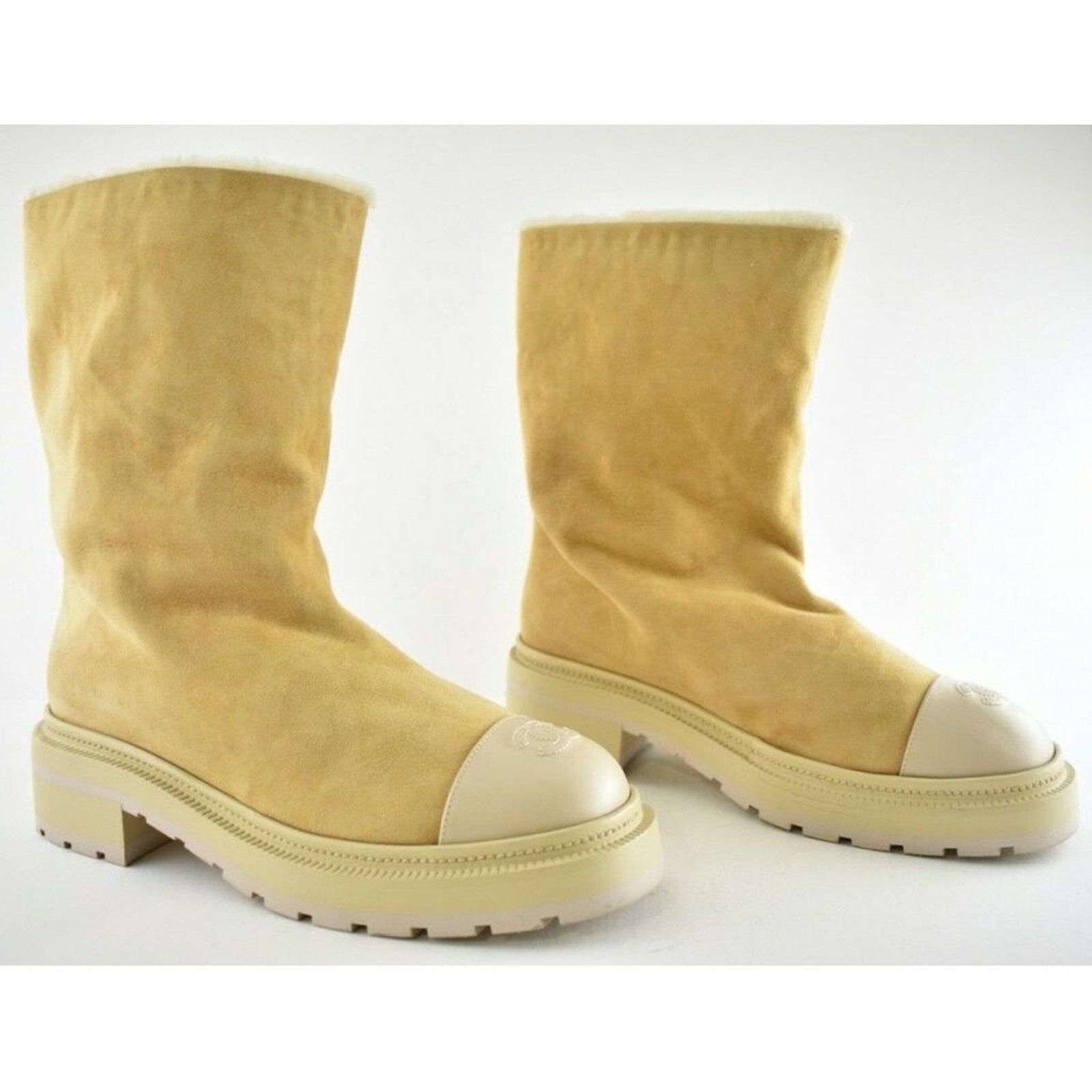 Chanel Chanel 20N Beige Suede Shearling Fur CC Cap Toe Pull On Size US 9 / IT 39 - 3 Thumbnail