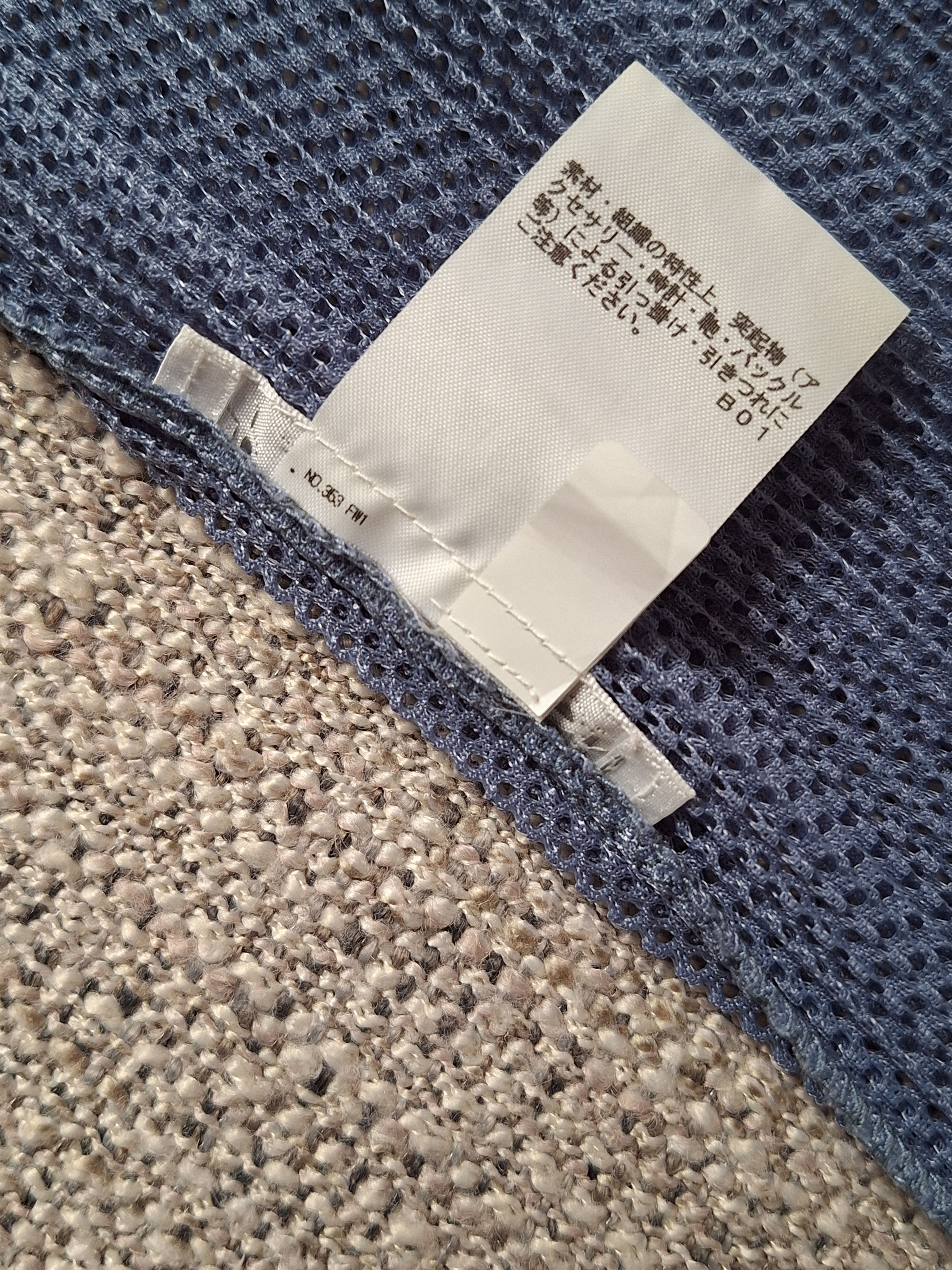 Pleats Please Issey Miyake PLEATS PLEASE Issey Miyake / Short Sleeve Cut And Sew Size S / US 4 / IT 40 - 5 Thumbnail