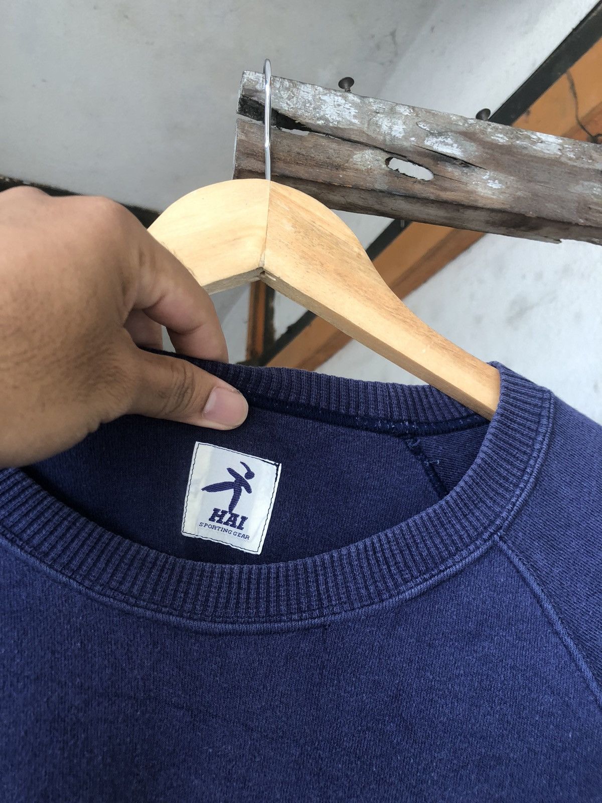 Hai Sporting Gear Vintage Hai Sporting Gear by Issey Miyake Faded Sweatshirt Size US M / EU 48-50 / 2 - 7 Thumbnail