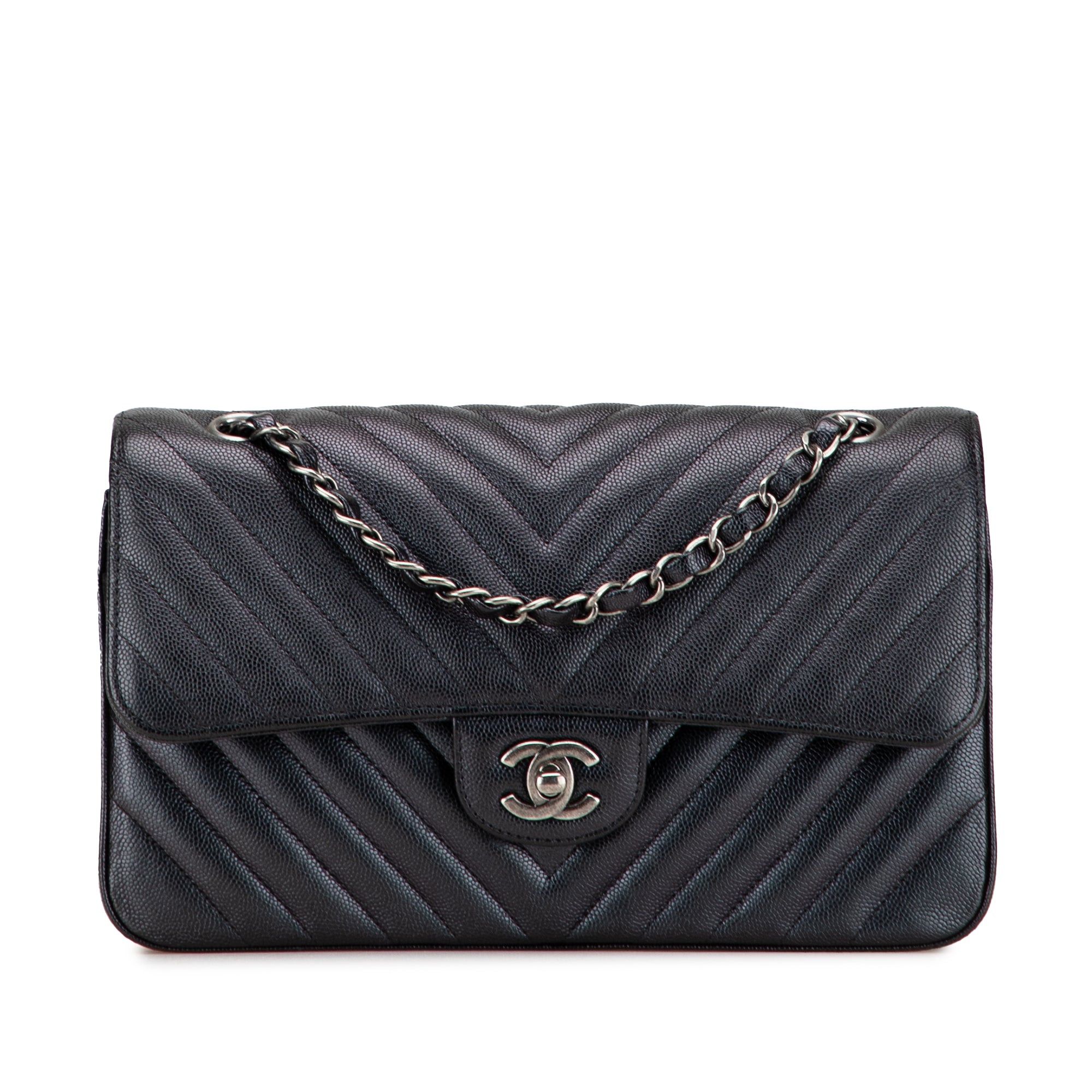 Chanel Medium Classic Chevron Caviar Double Flap Size ONE SIZE - 1 Thumbnail