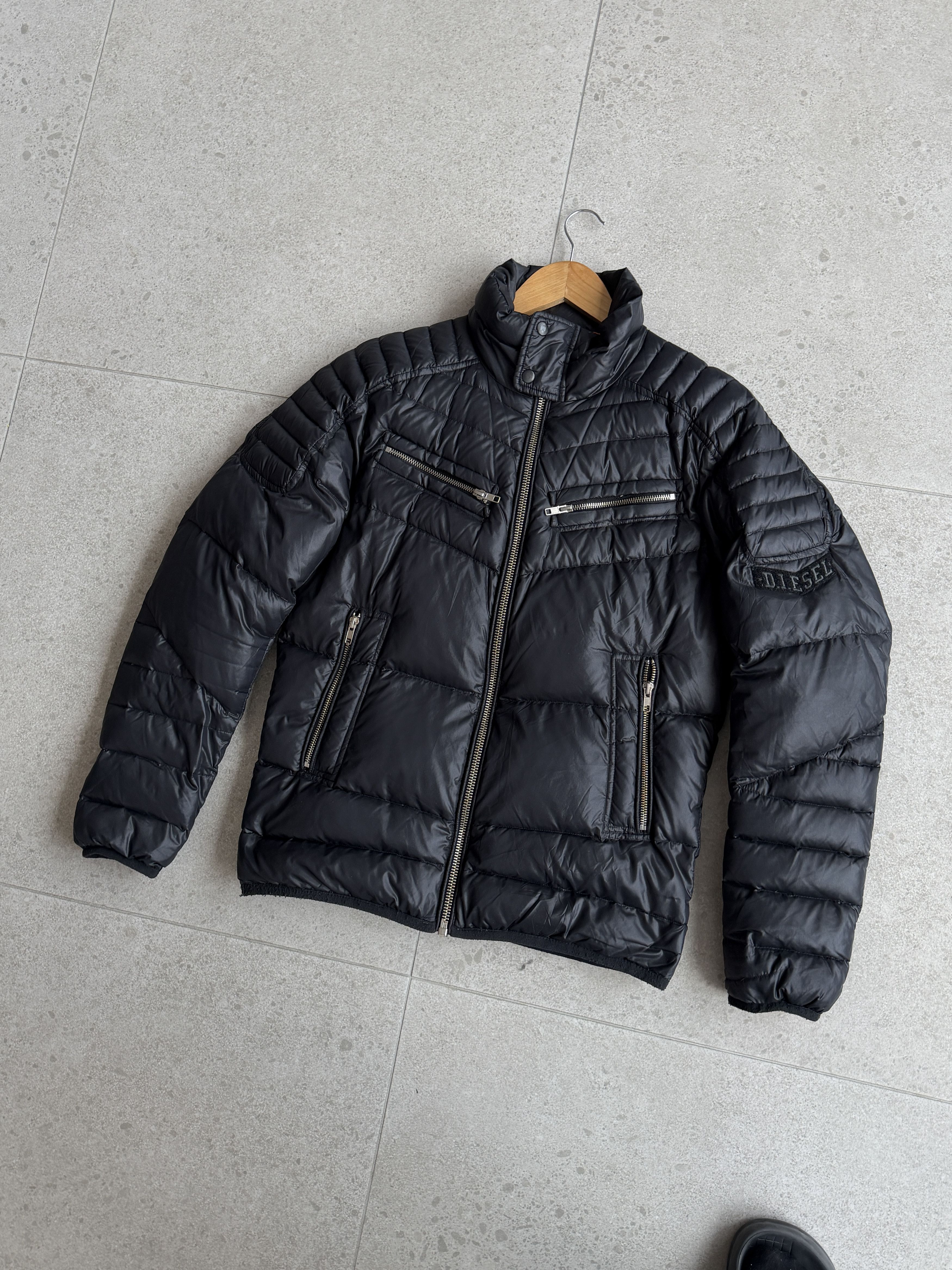 Diesel diesel vintage down jacket size M y2k black Size US M / EU 48-50 / 2 - 13 Thumbnail